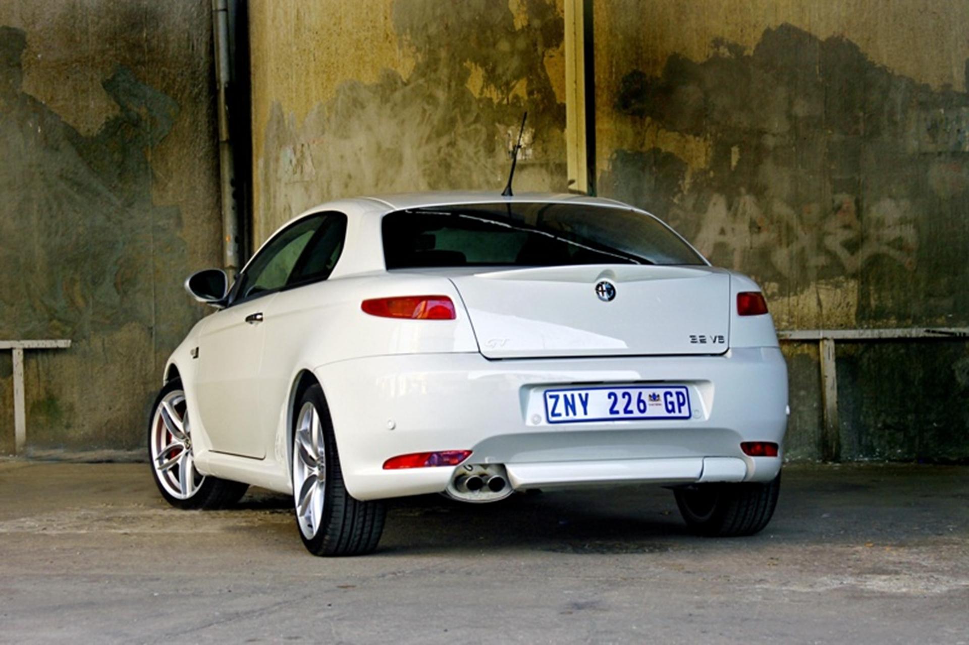 Alfa Romeo Celebrates 100 years of motoring excellence with the new GT Limited Edition