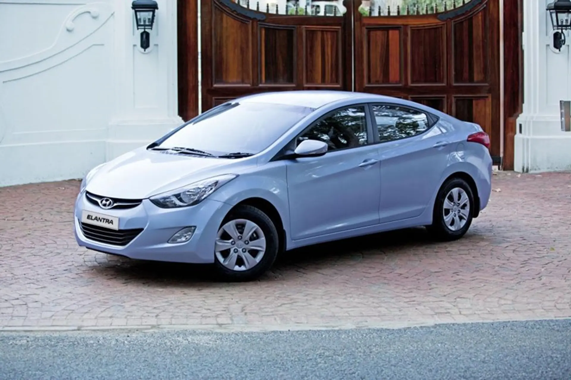 Huyndai Elantra 2011