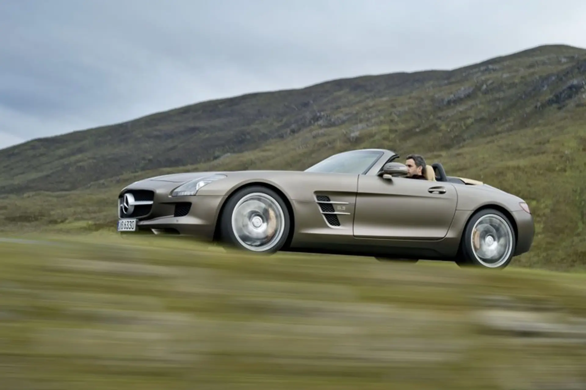 SLS AMG Roadster 2011
