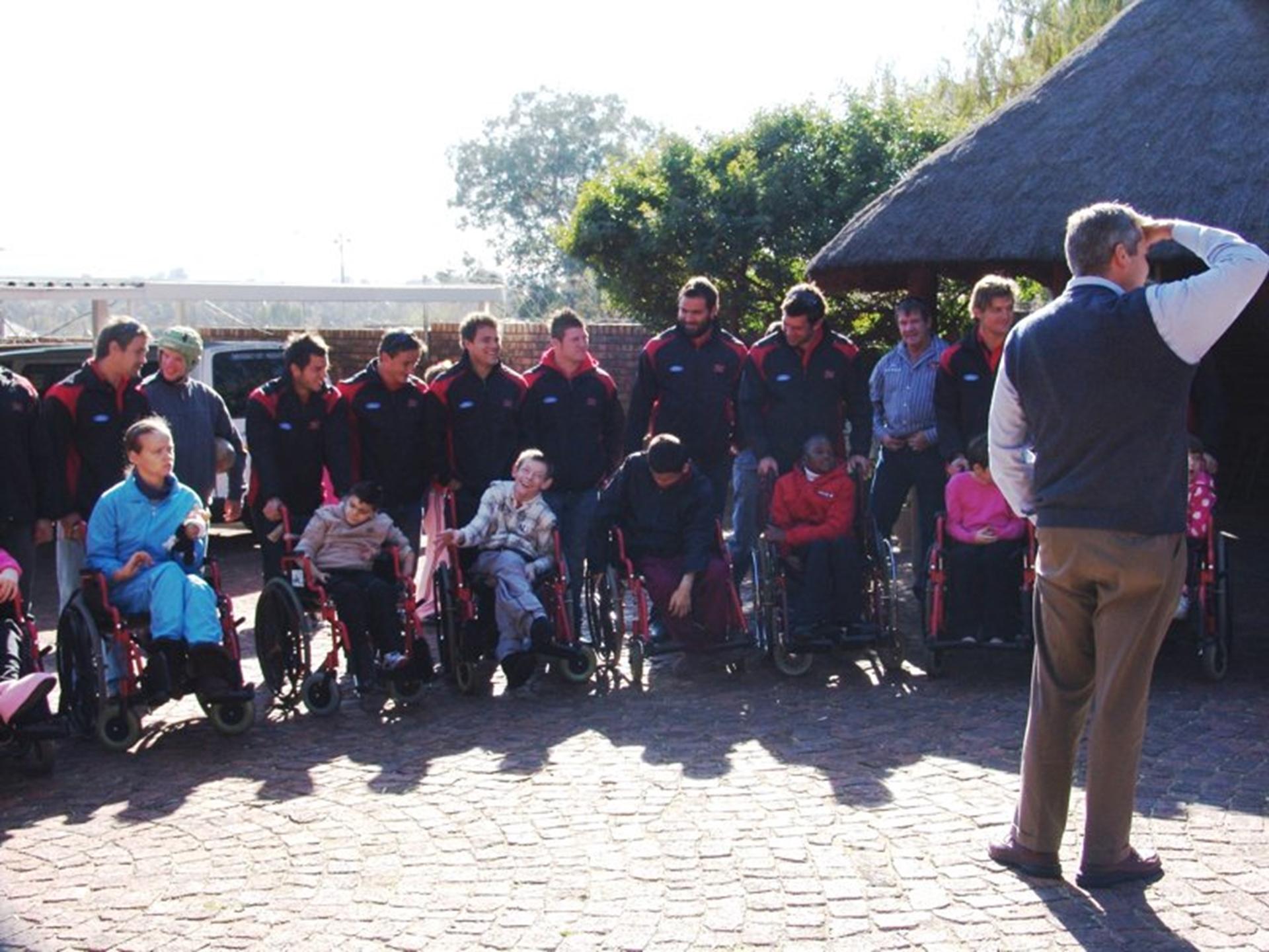 Puma Rugby Team Visit Horizon Care Centre