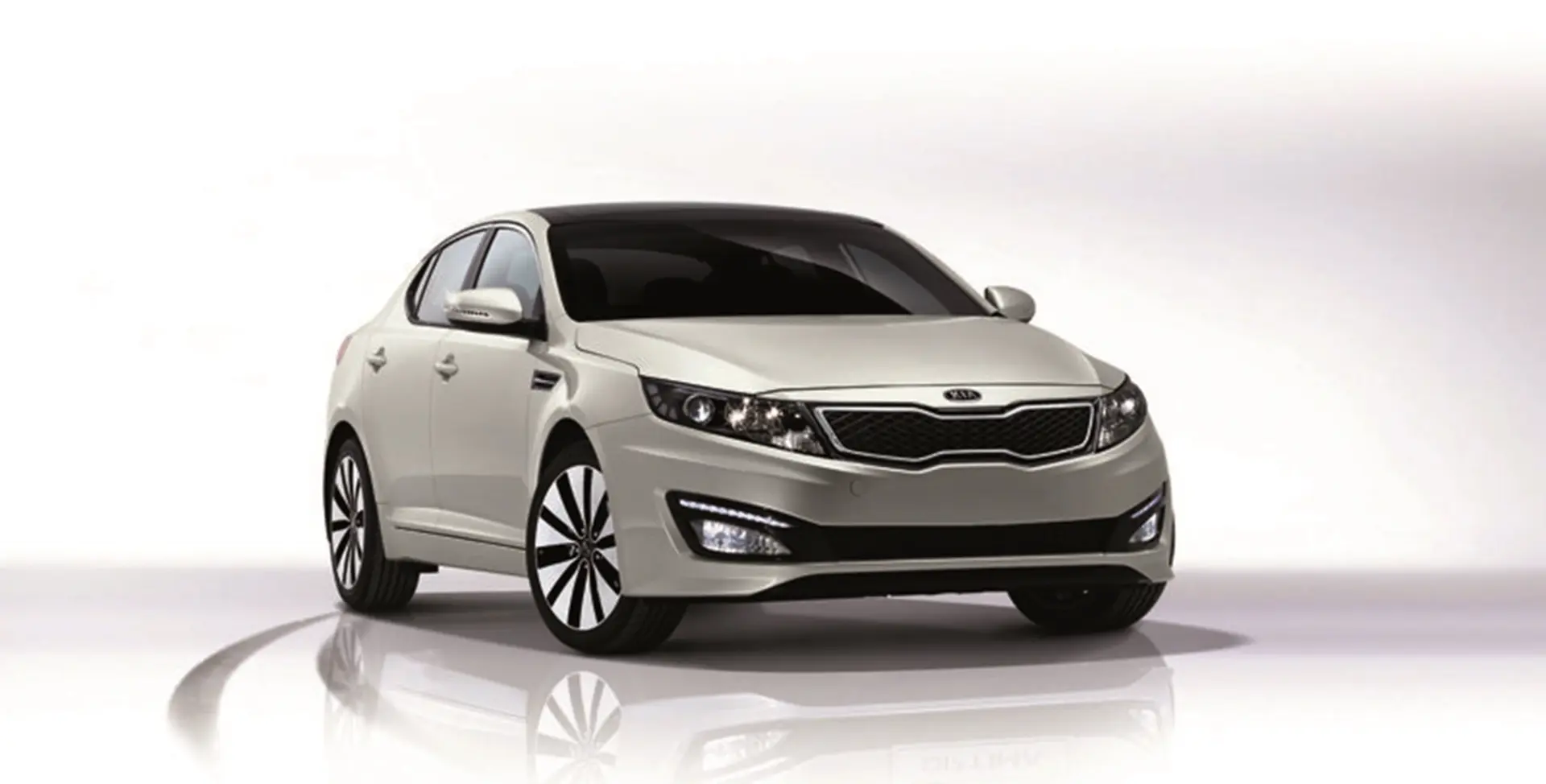 KIA Front View Optima