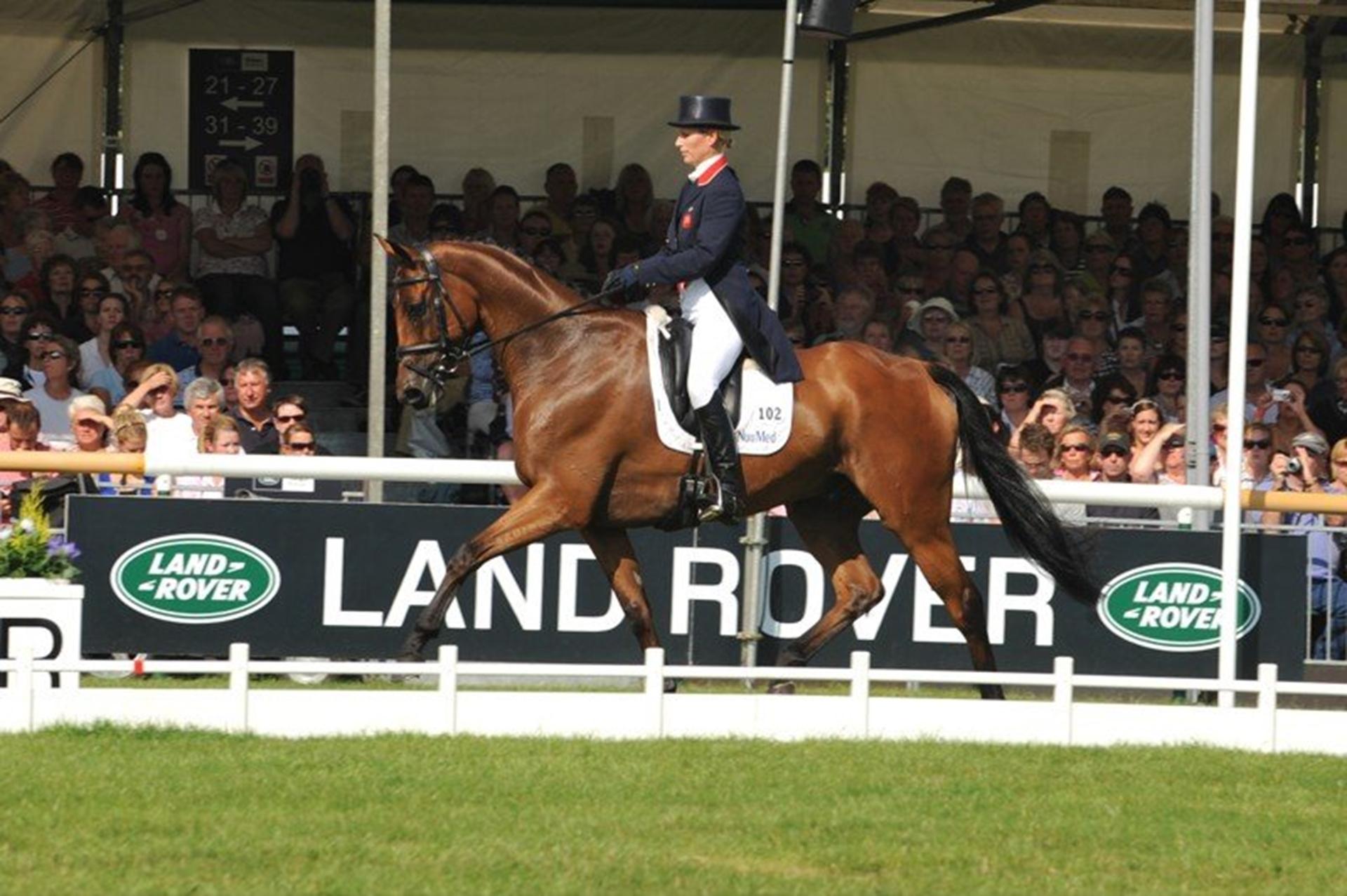 Zara Phillips Receives First Range Rover Evoque