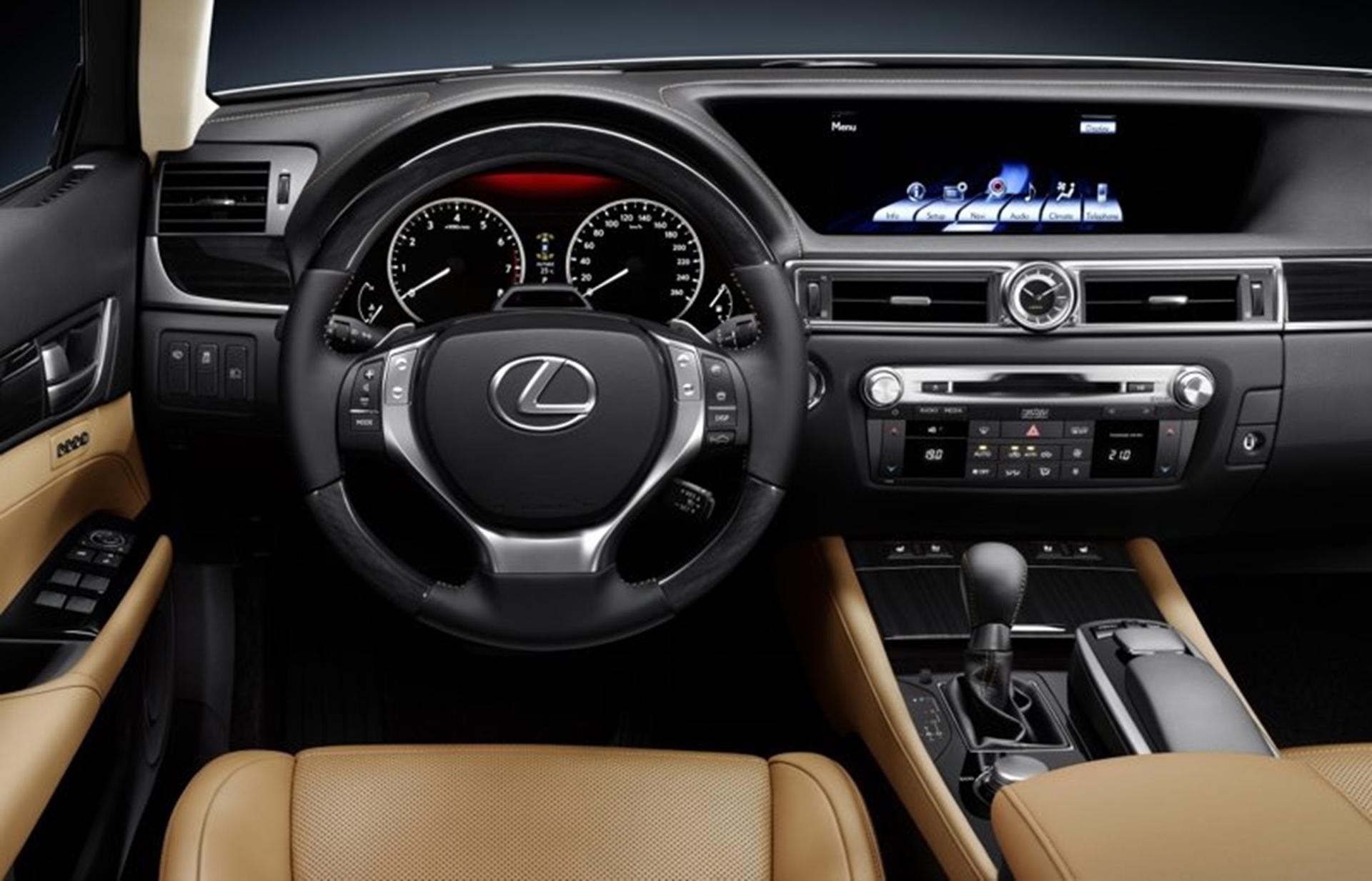 WORLD PREMIERE OF THE LEXUS GS 450h