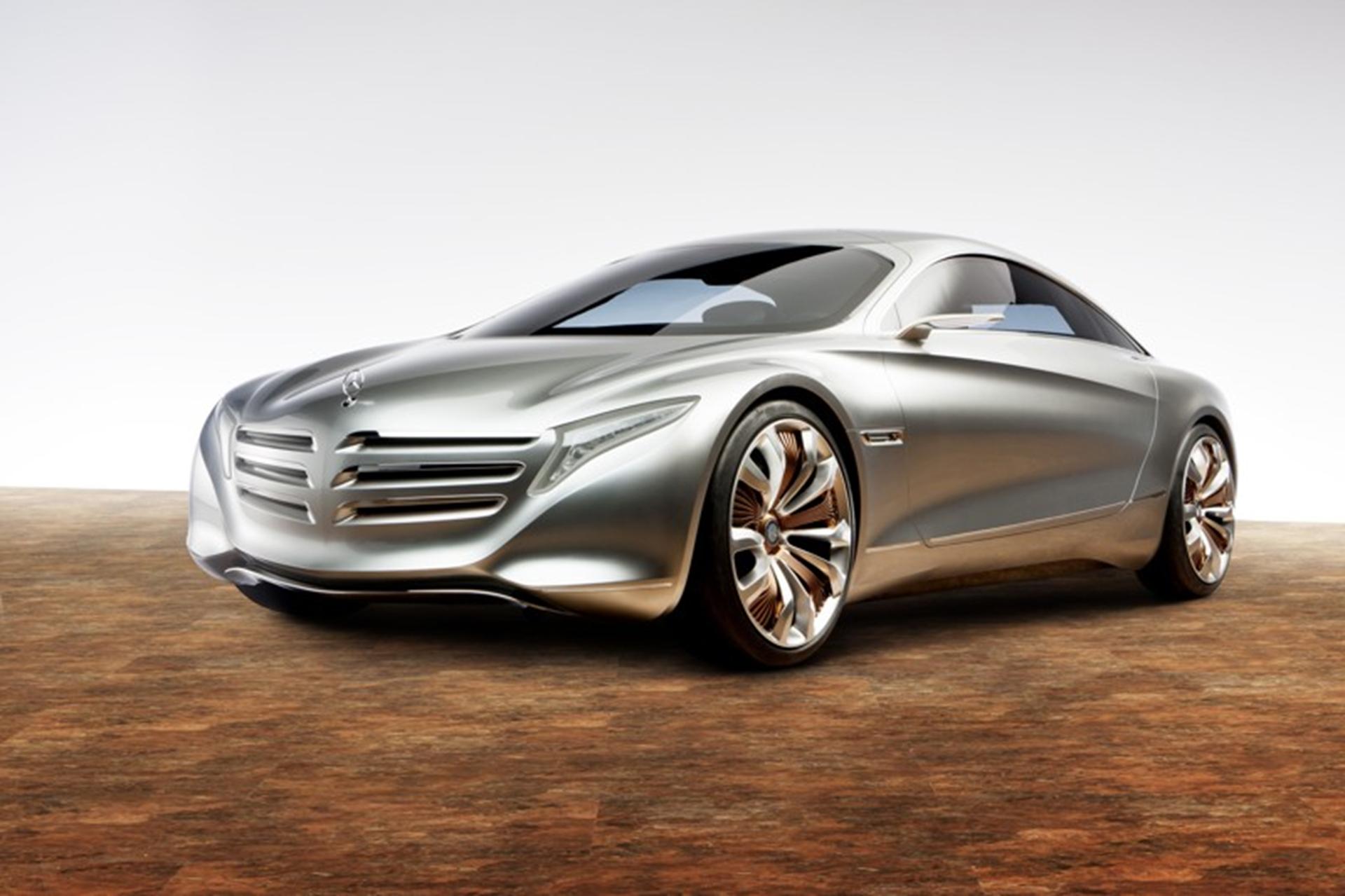 Six world premieres for the inventor of the automobile