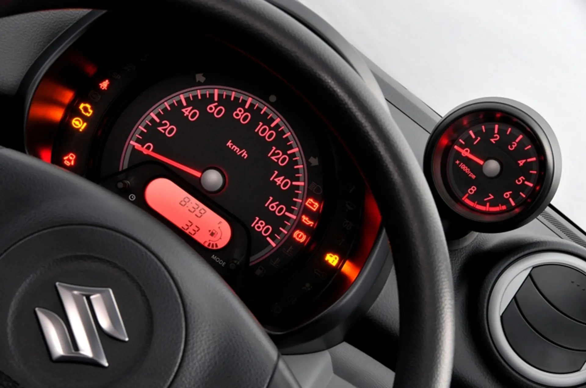 Suzuki Alto Dashboard