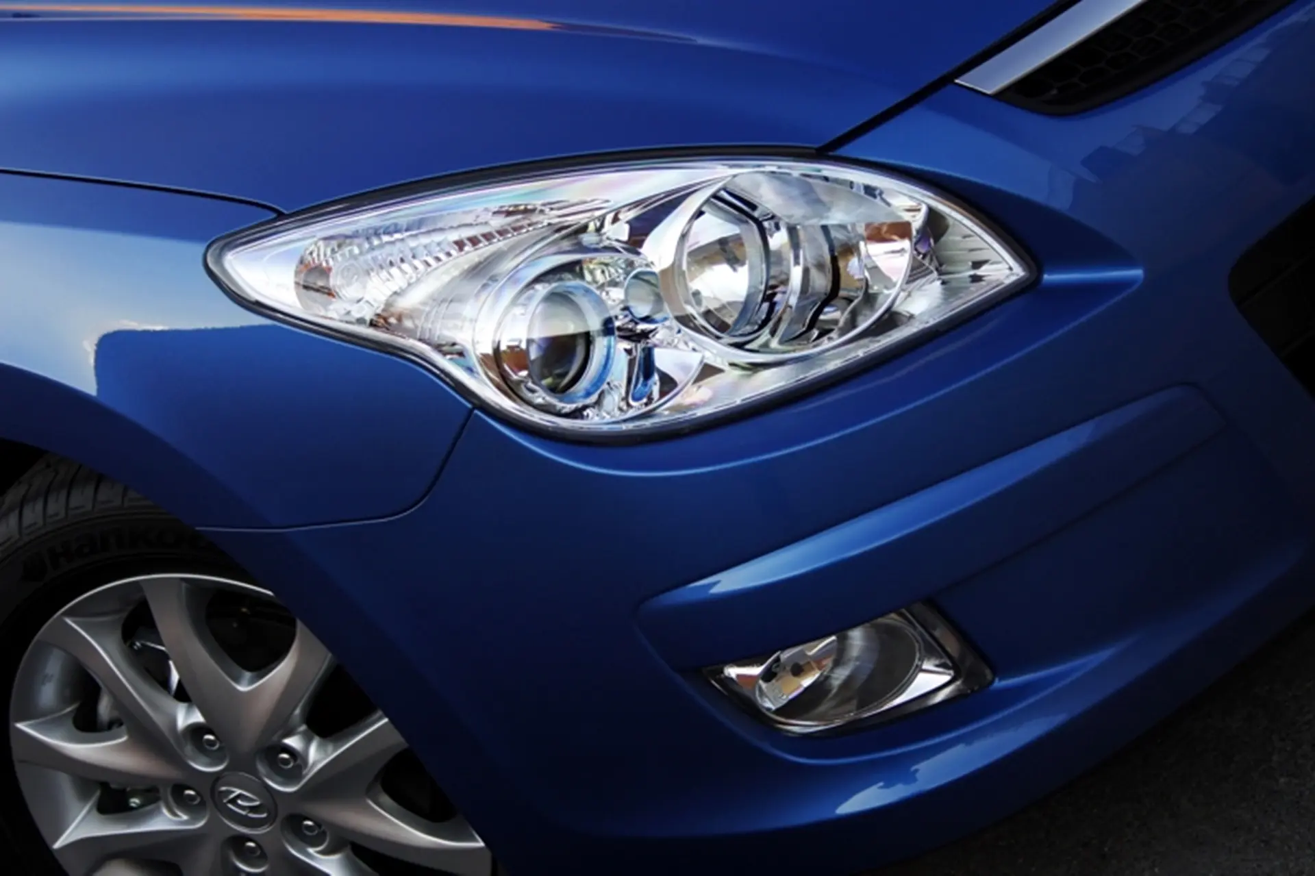 Hyundai I30 Lights