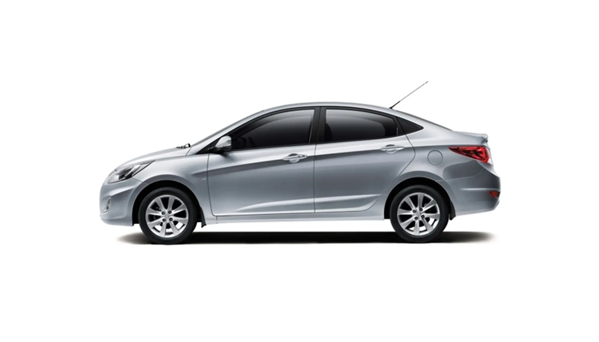 Hyundai Accent studio