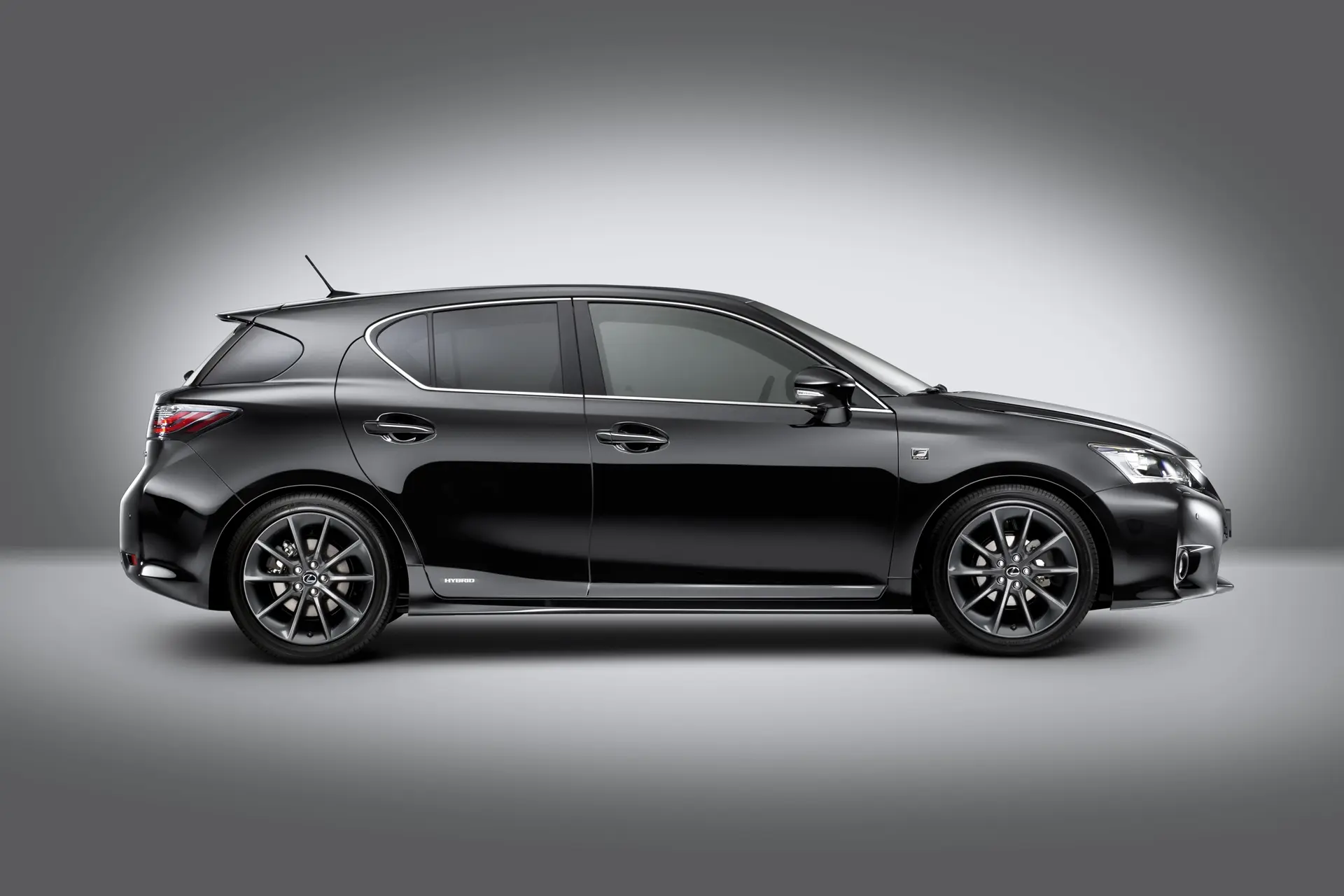 Lexus fires up the new CT 200H F-Sport