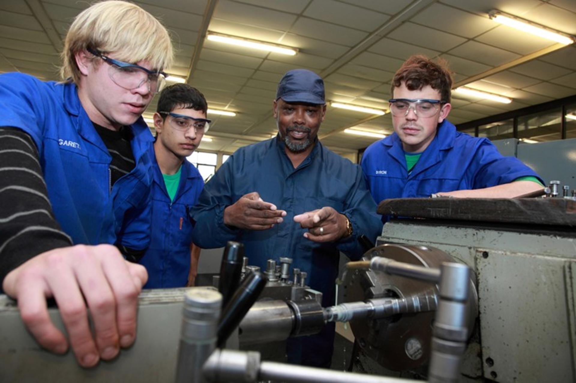 Mercedes-Benz South Africa’s Technical Training Centre celebrates 30 years’ service to industry