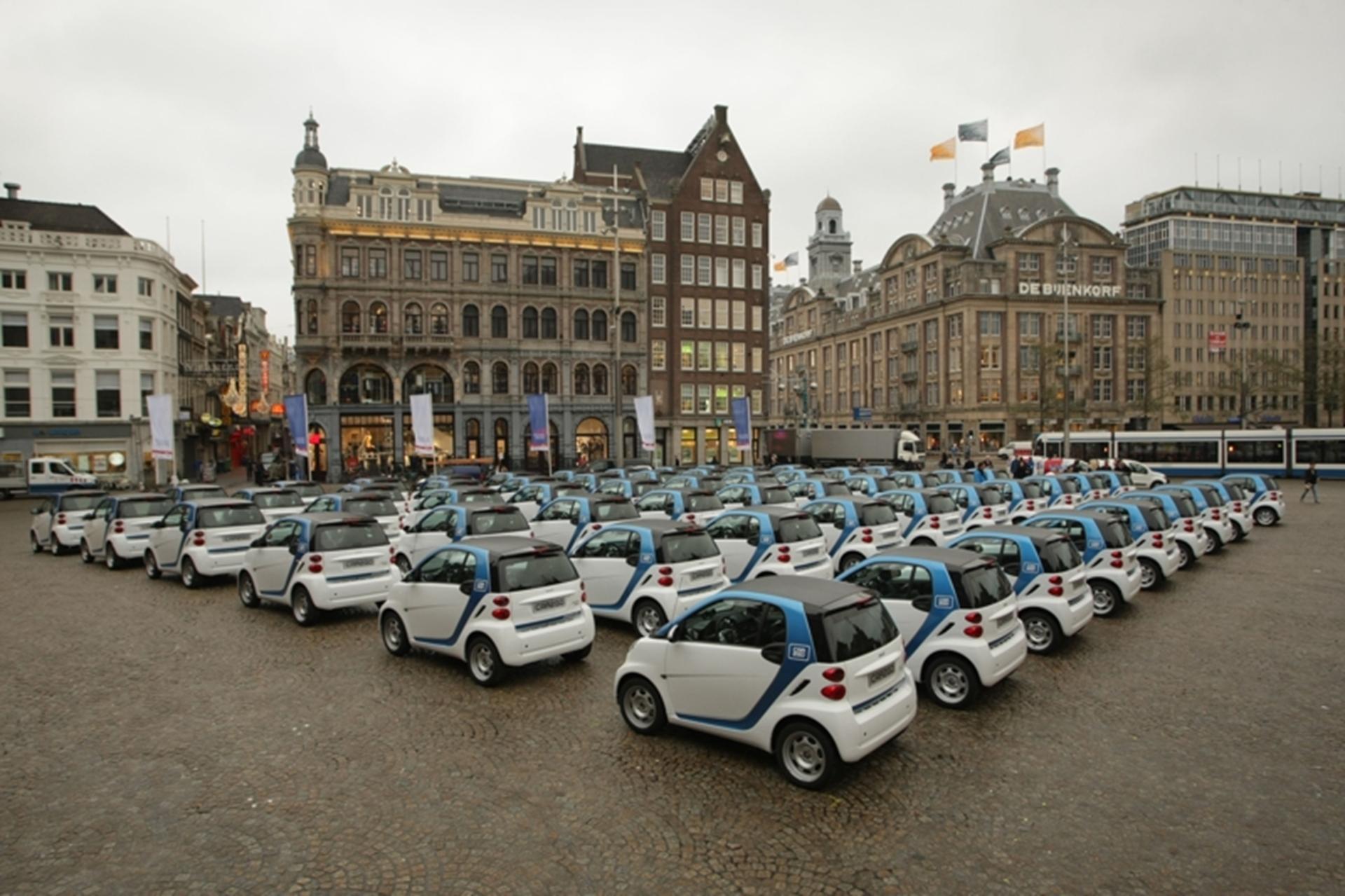 SMART CAR Electrifying Start car2go mobilizes Amsterdam