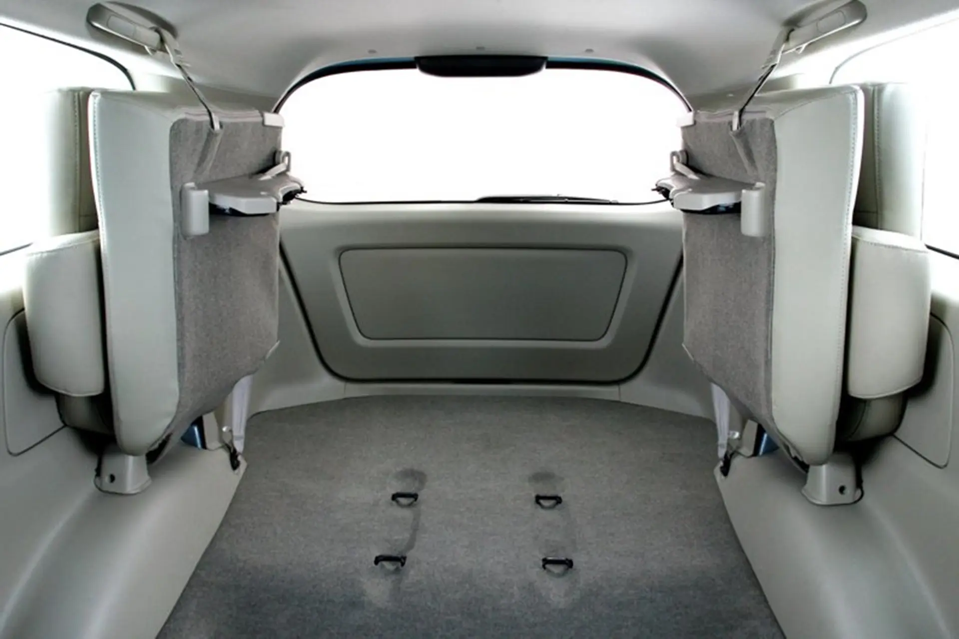 Toyota Innova 2011 Inside Seats Rear View