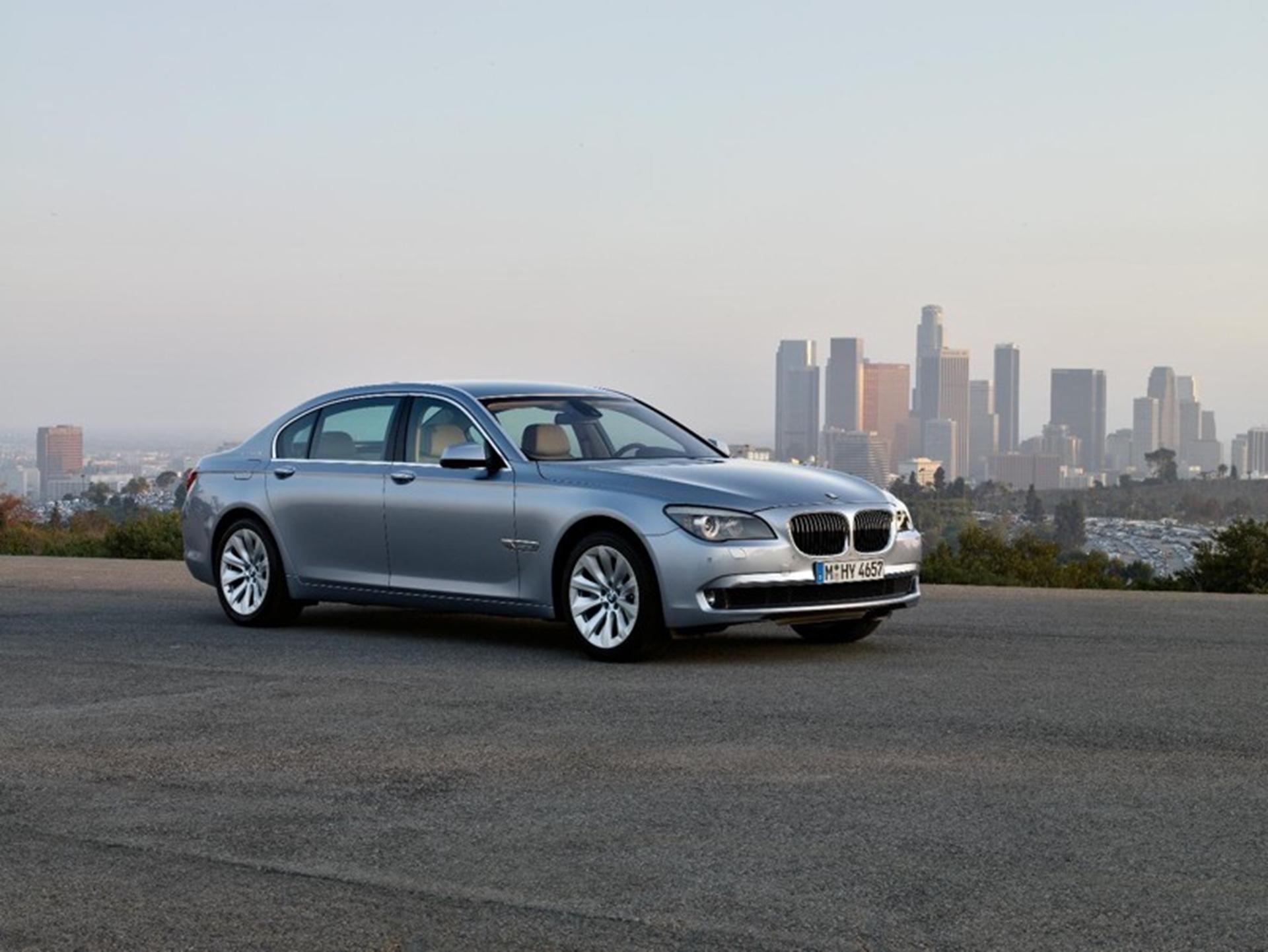 The BMW ActiveHybrid 7 at the Tokyo Motor Show