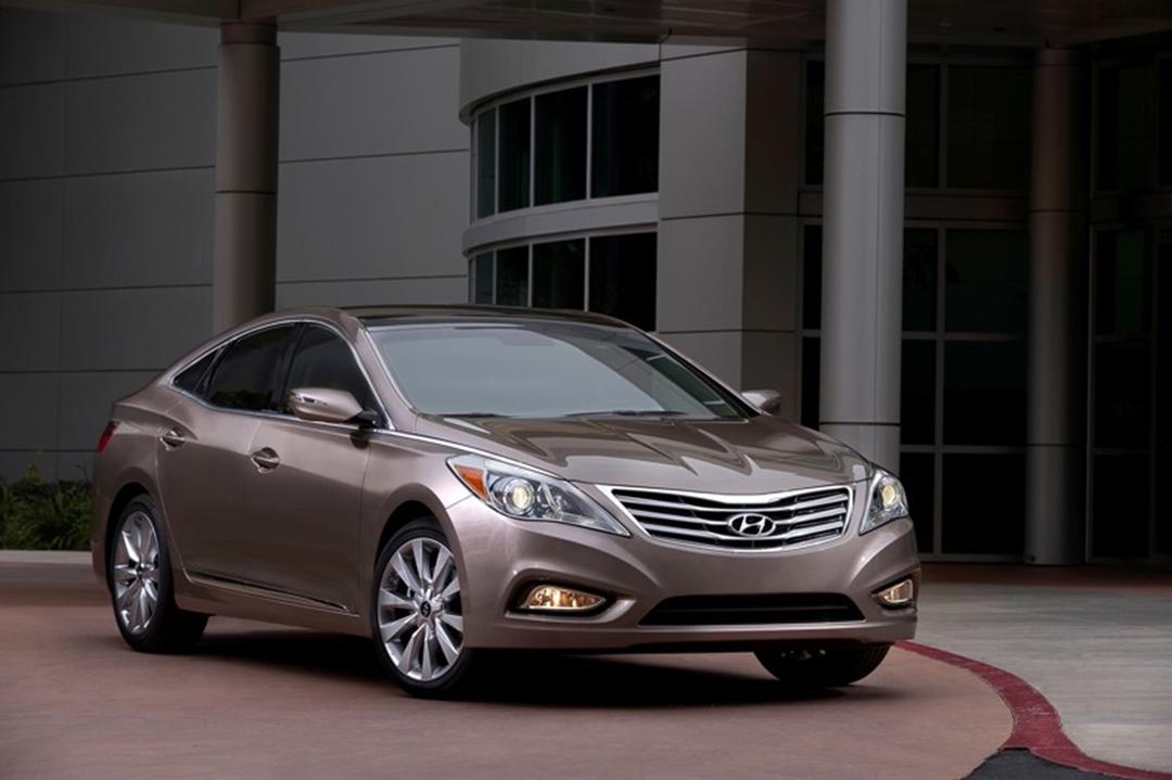 Hyundai takes on luxury market with new Azera