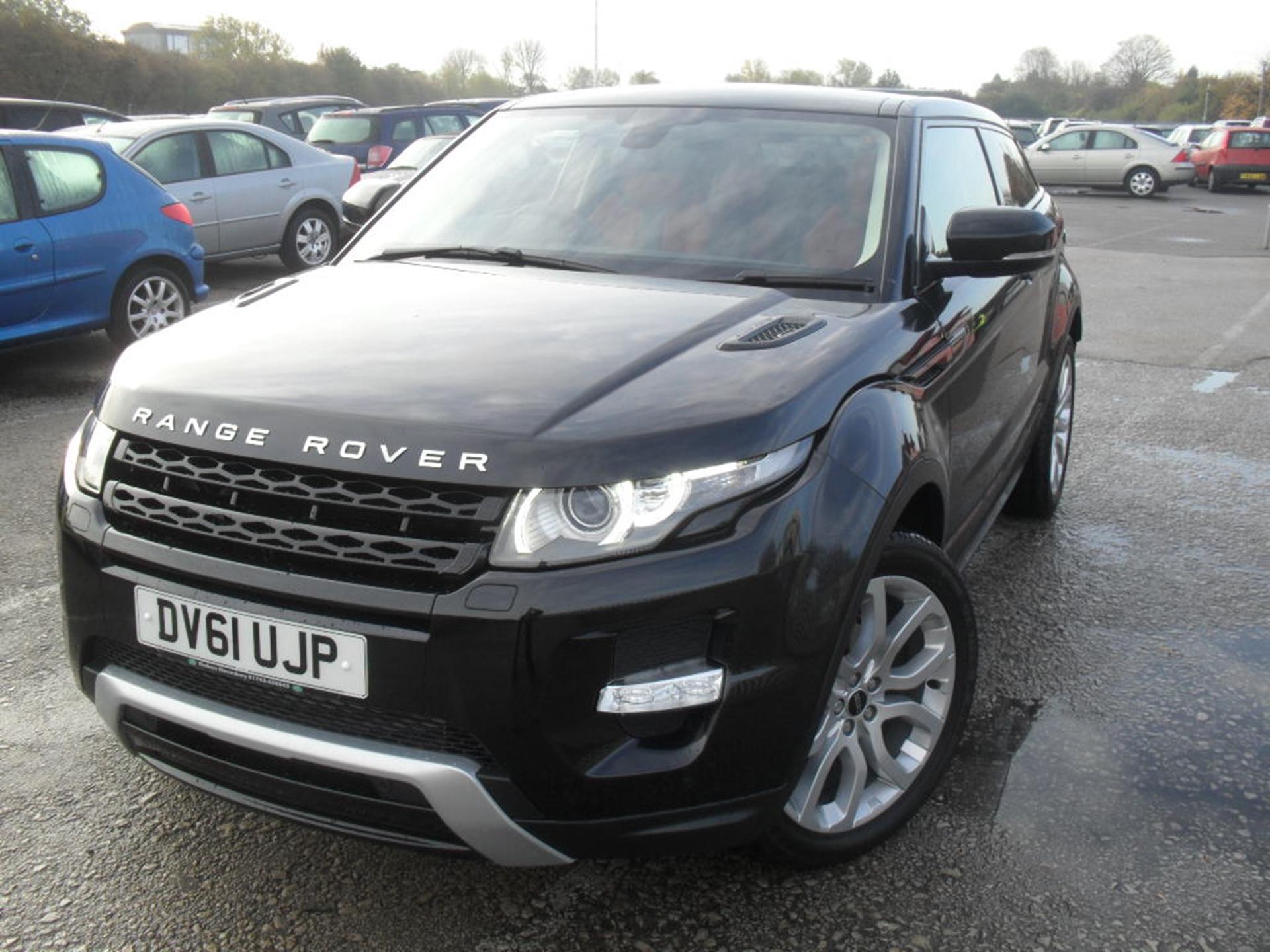 Land Rover FIRST EVOQUE TO BE SOLD AT AUCTION