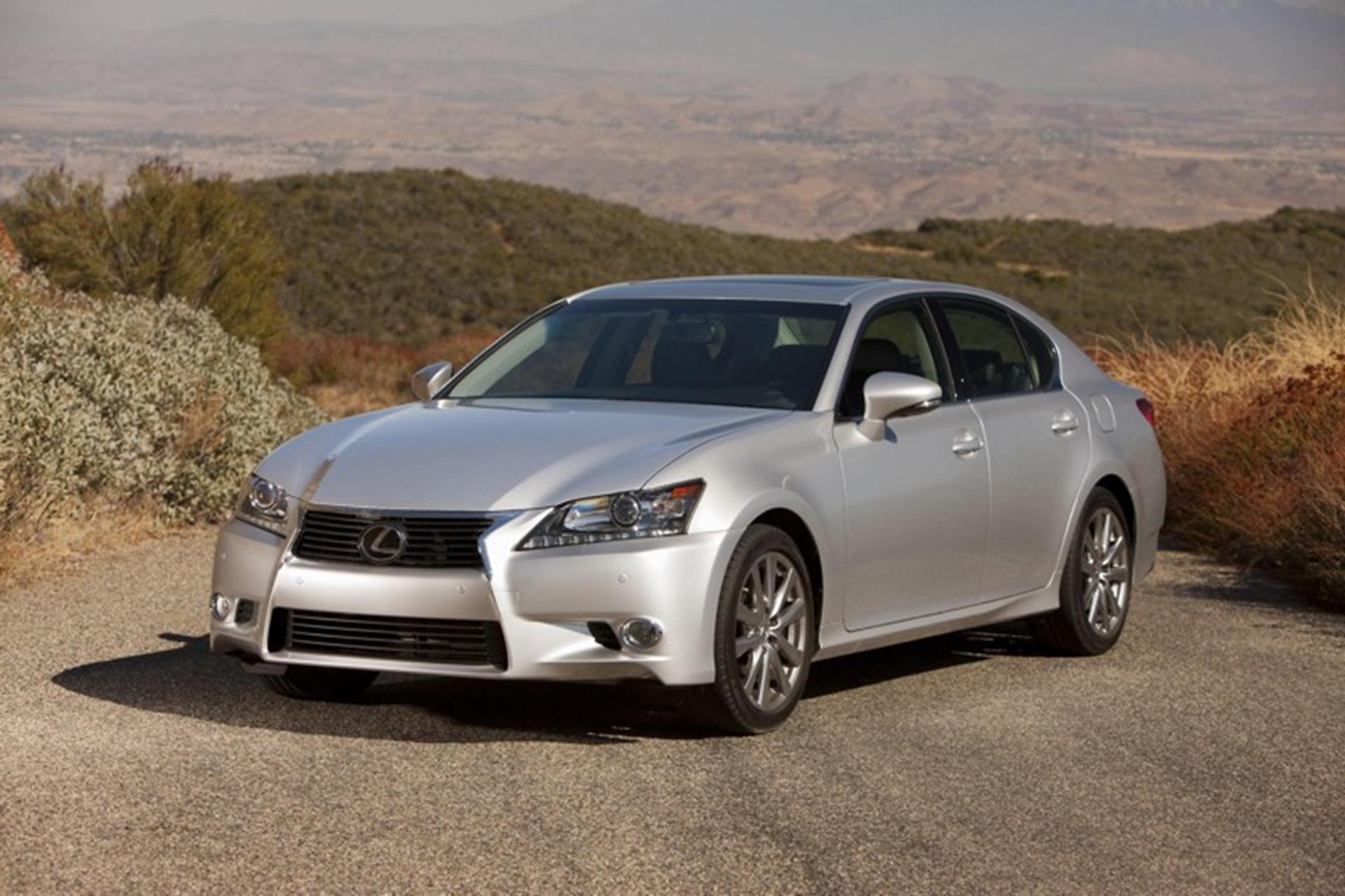 LEXUS UNVEILS THE NEW GS 250