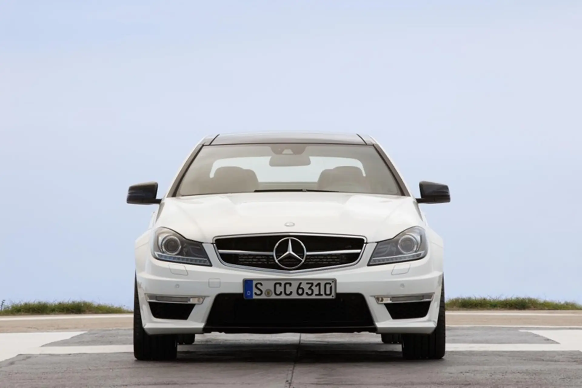 Mercedes-Benz C 63 AMG Coupe