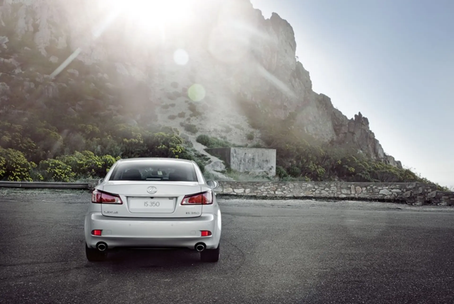 New Lexus 350 Rear View