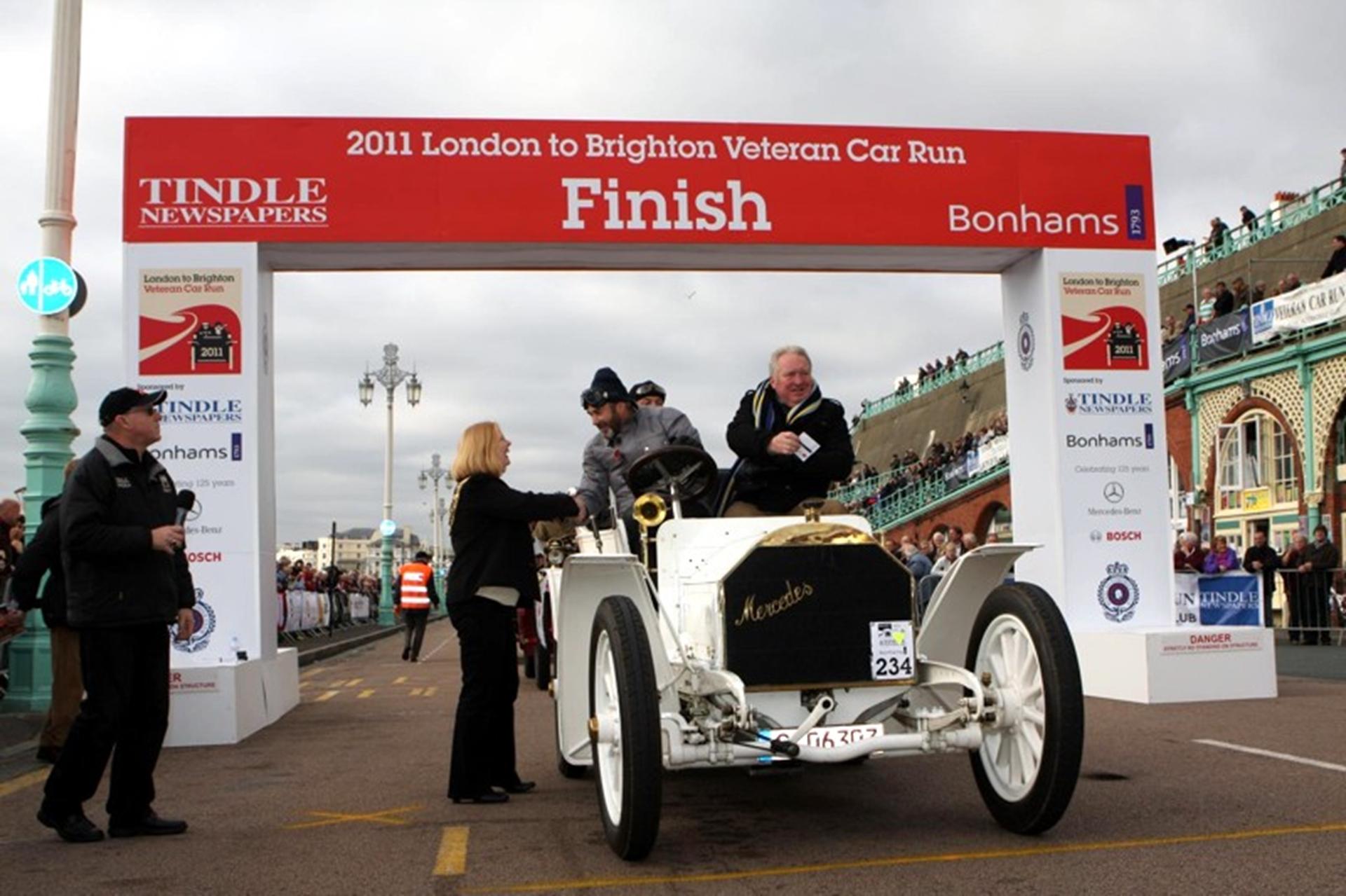 VETERAN VEHICLES BRING CROWDS AND GOLDEN MOTORING AGE BACK TO BRIGHTON