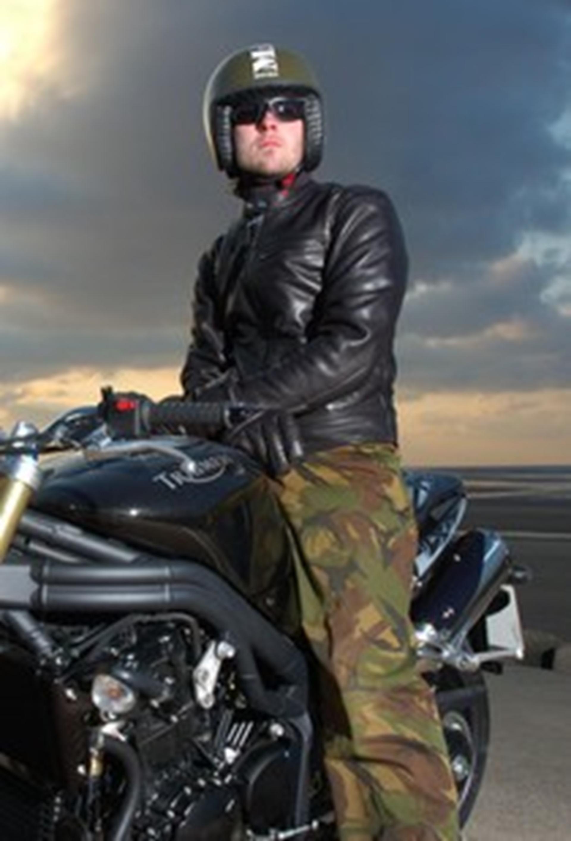 CLASSIC BRITISH ATTITUDE MADE IN ENGLAND