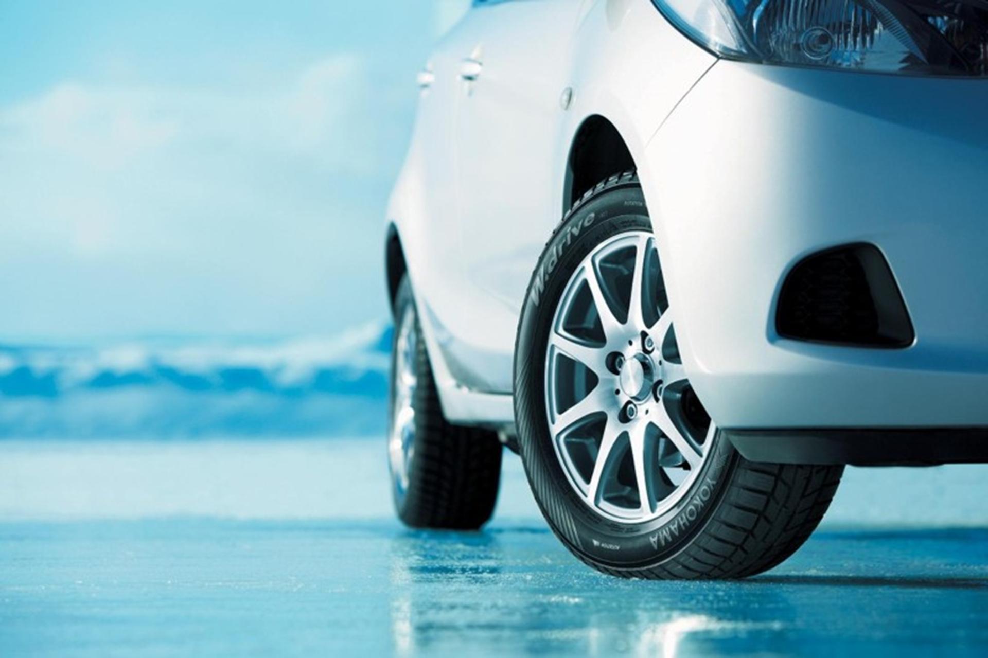 THE TIME – AND TEMPERATURES – ARE RIGHT FOR A TOYOTA TYRE CHANGE