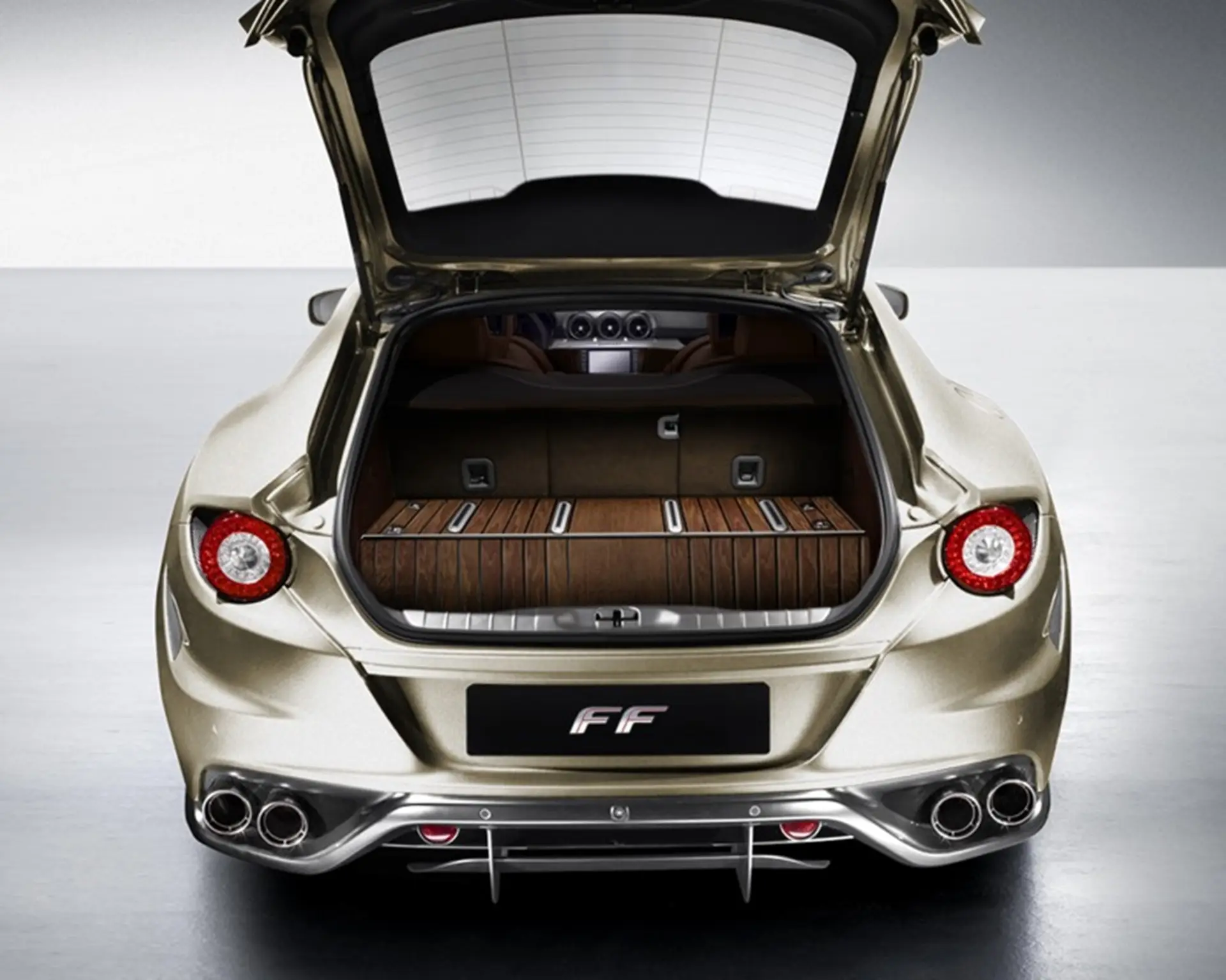 Ferrari Tailor-Made6