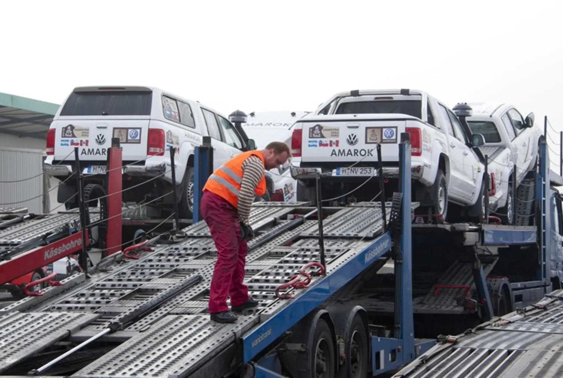 Up to the challenge: Amarok supports the 2012 Dakar Rally