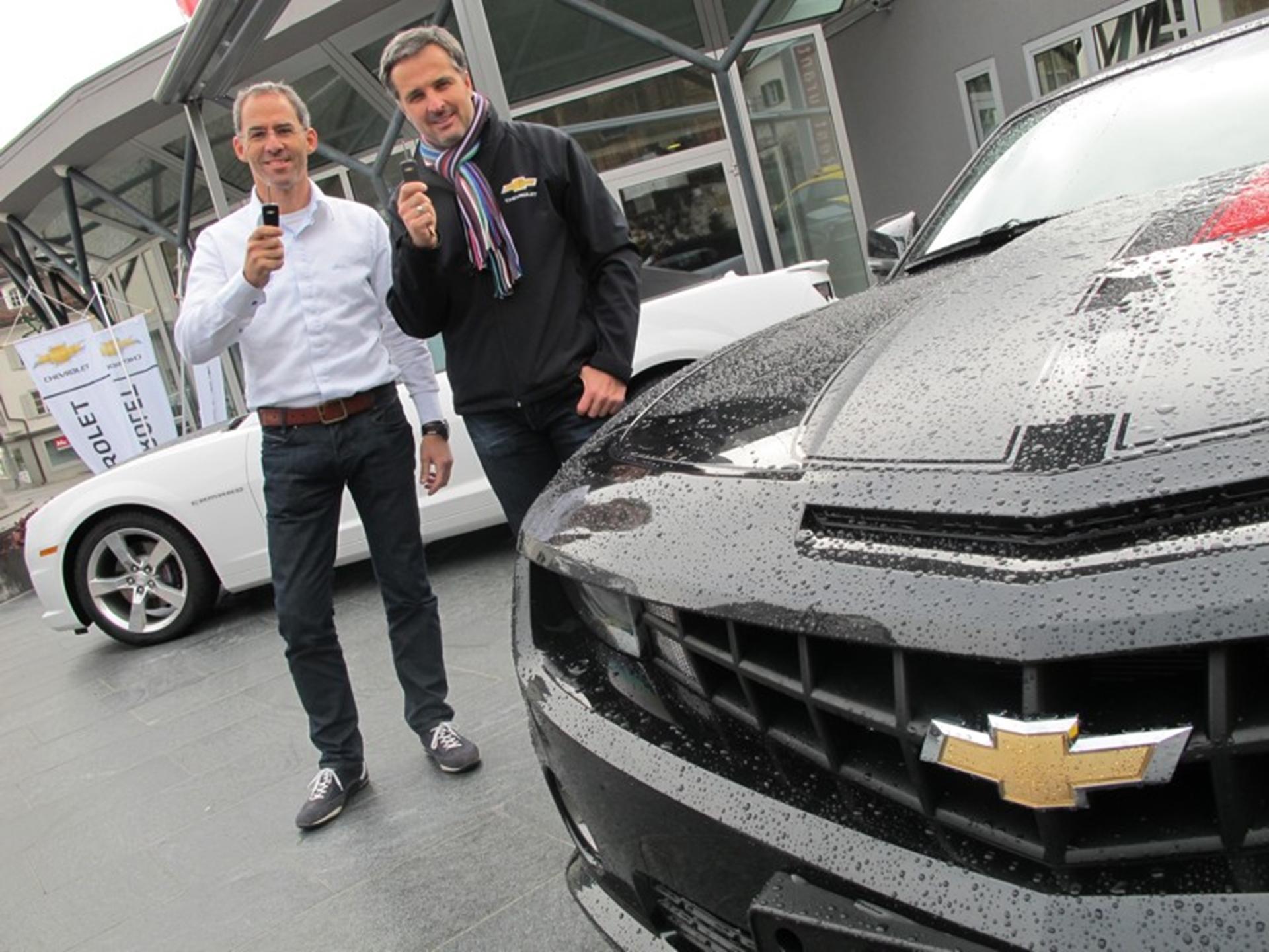 Muller, Menu Take Delivery Of Their Camaro Cabrios, Huff Opts For The Coupe