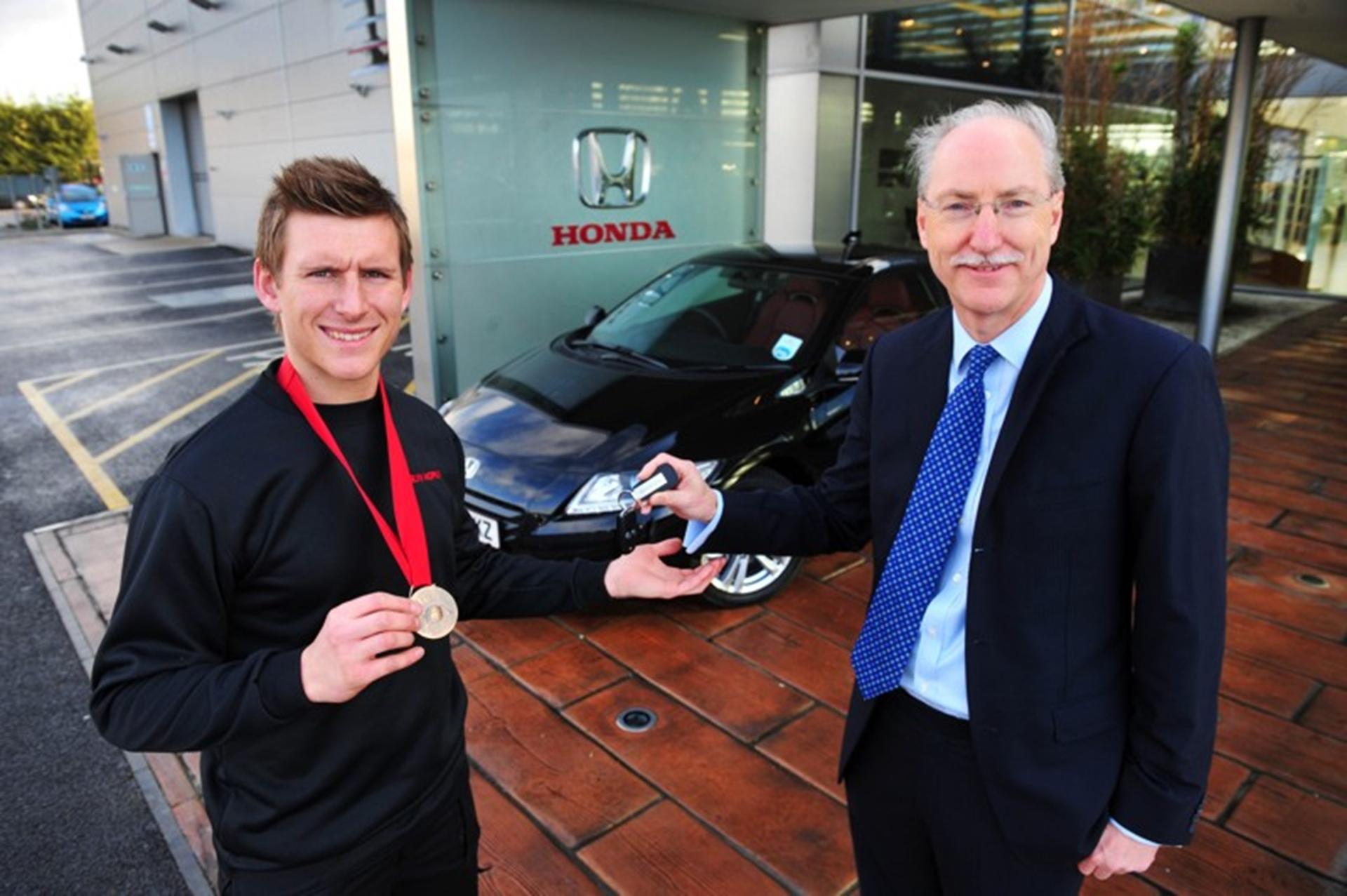 EARLYCR-ZMAS PRESENT FOR HONDA TECHNICIAN