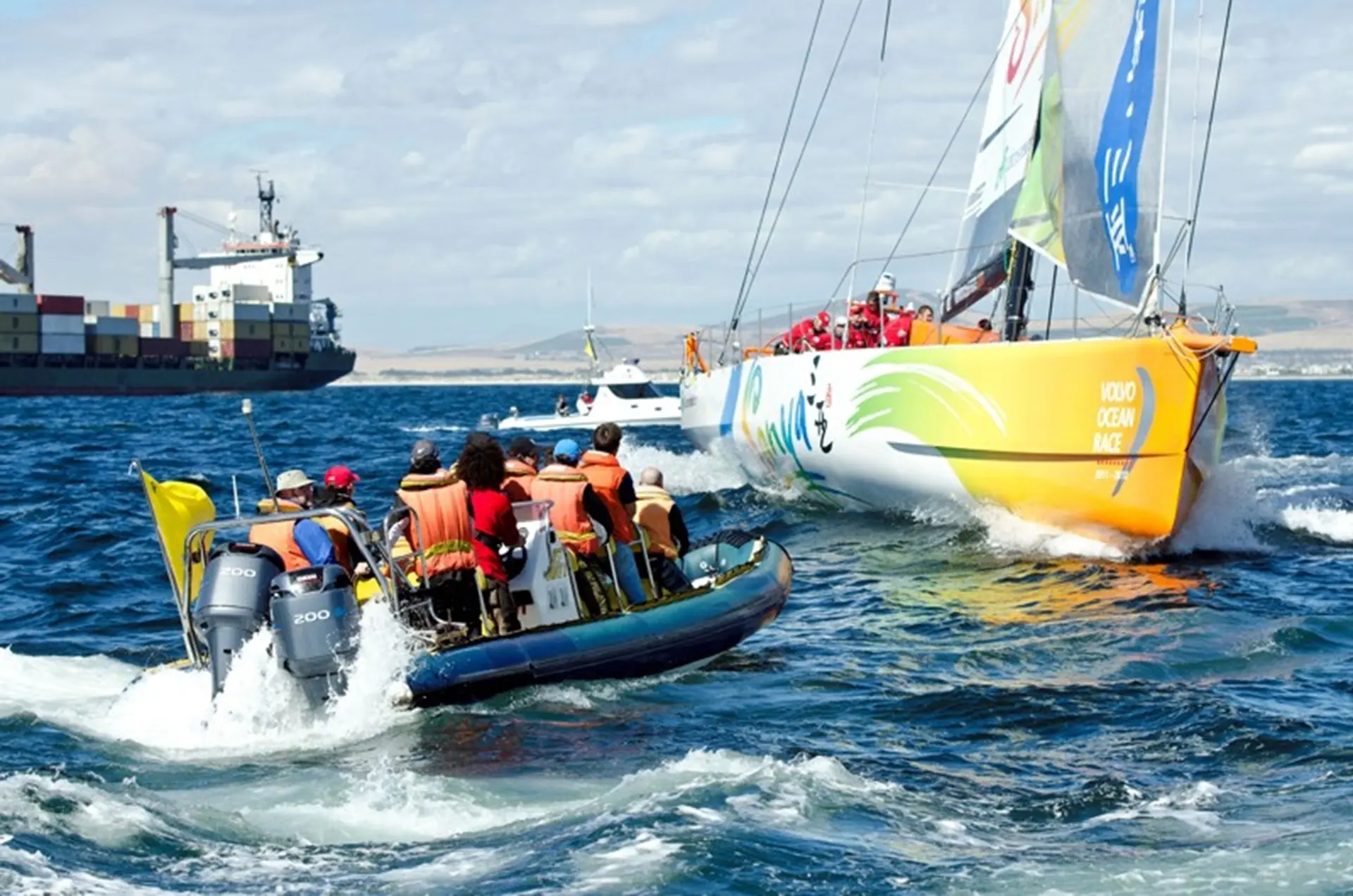 Volvo Ocean Race - Leaving Cape Town