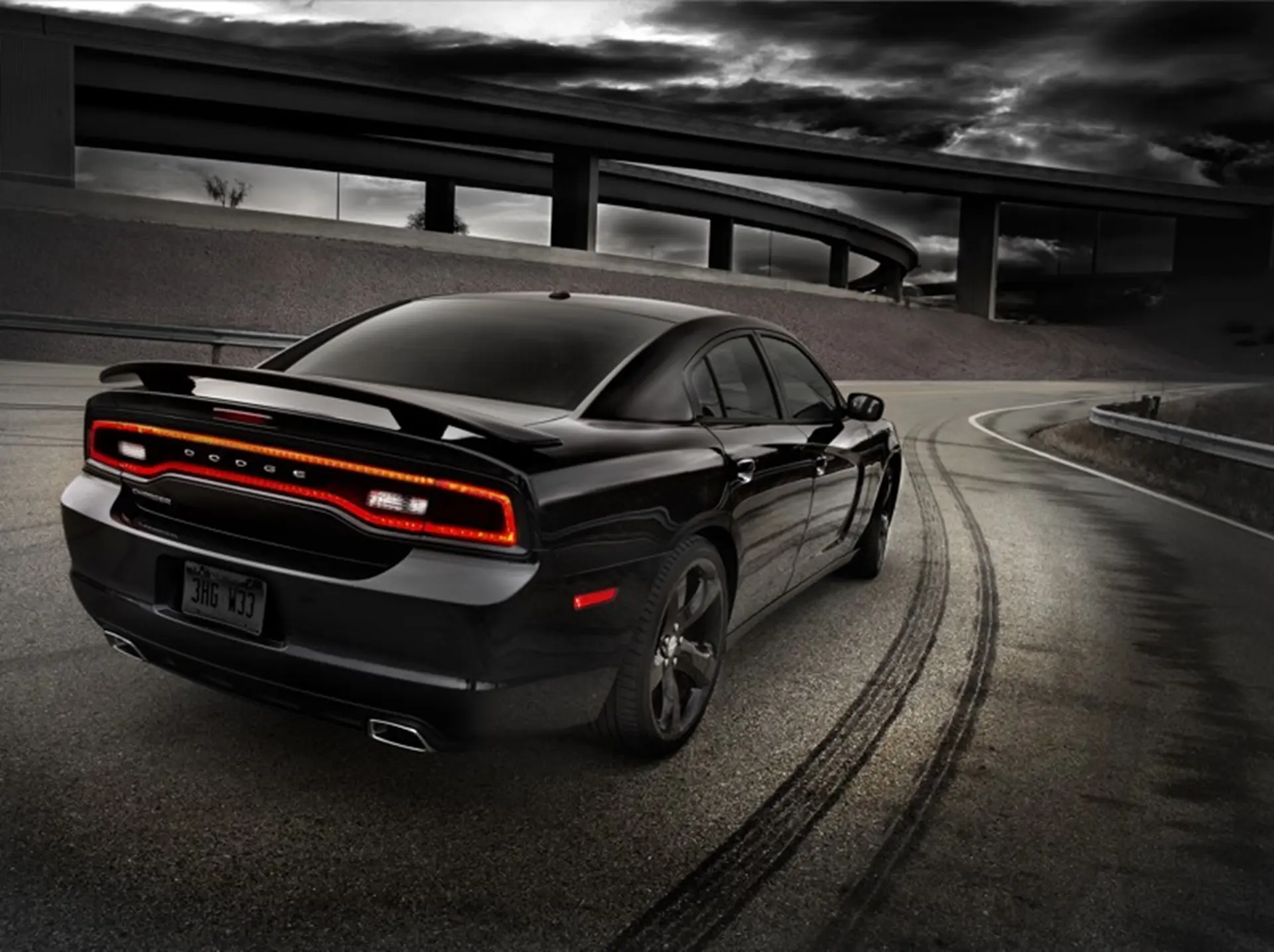2012 Dodge Charger drive