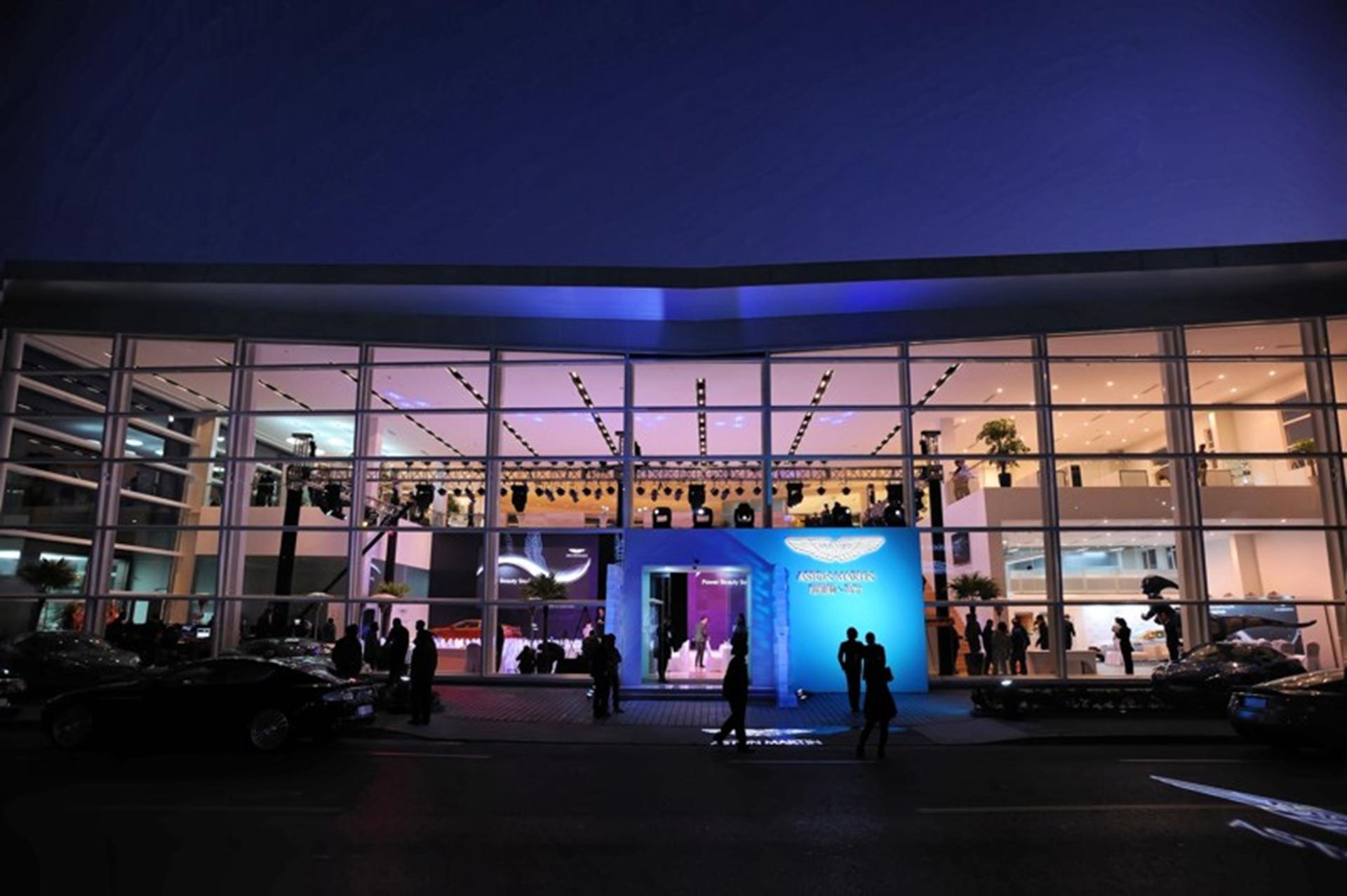 ASTON MARTIN OPENS FLAGSHIP SHOWROOM IN SHANGHAI