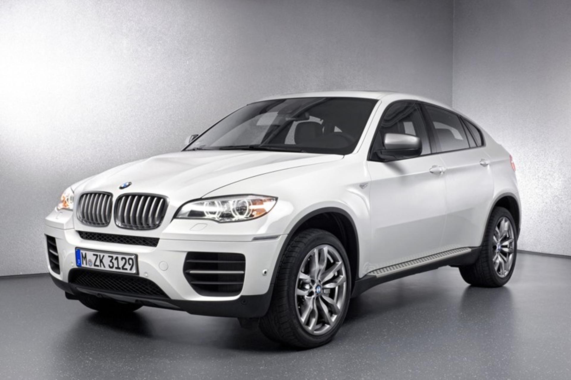 The BMW X5 M50d and BMW X6 M50d