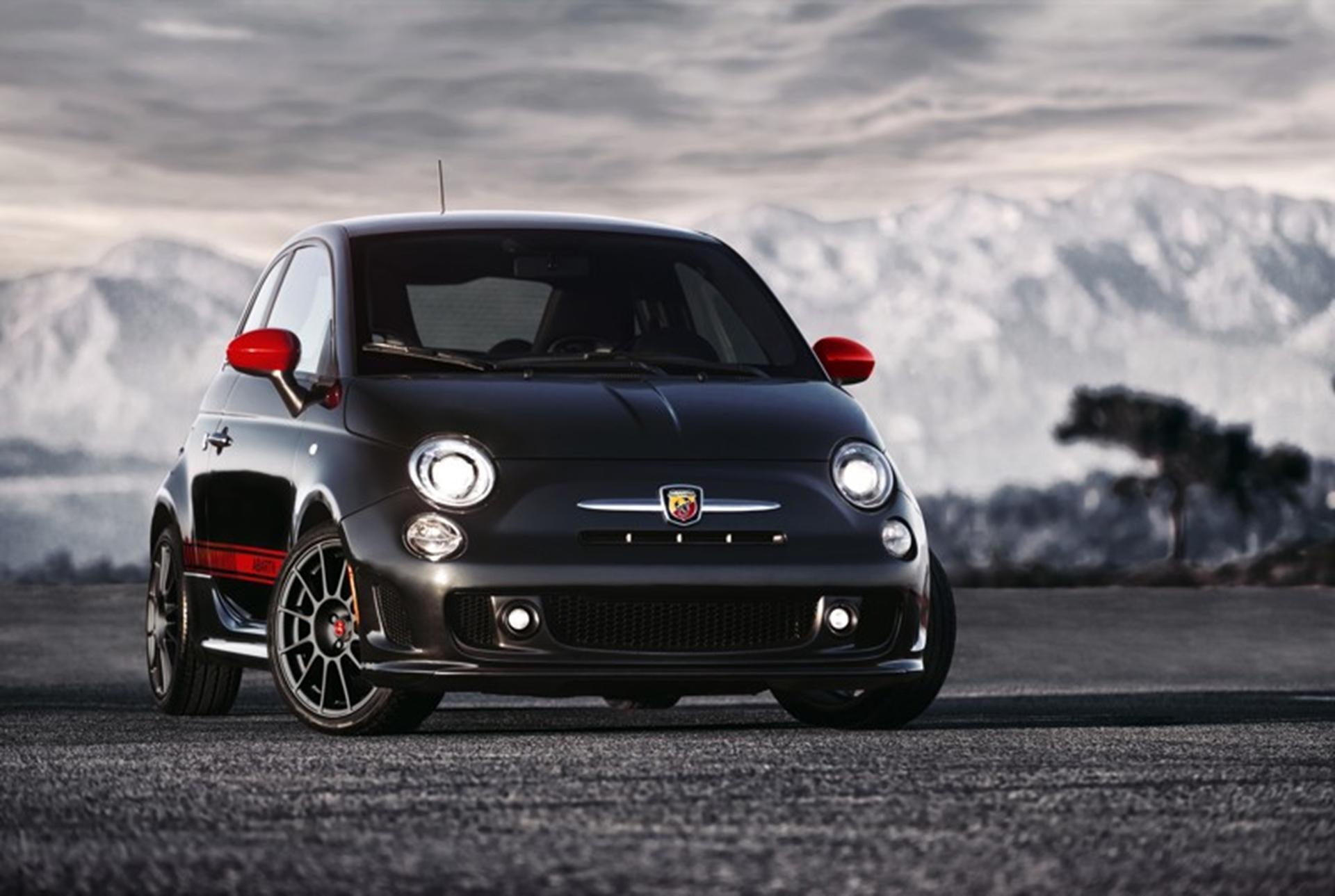 Canada Montreal Auto Show Fiat 500 Abarth