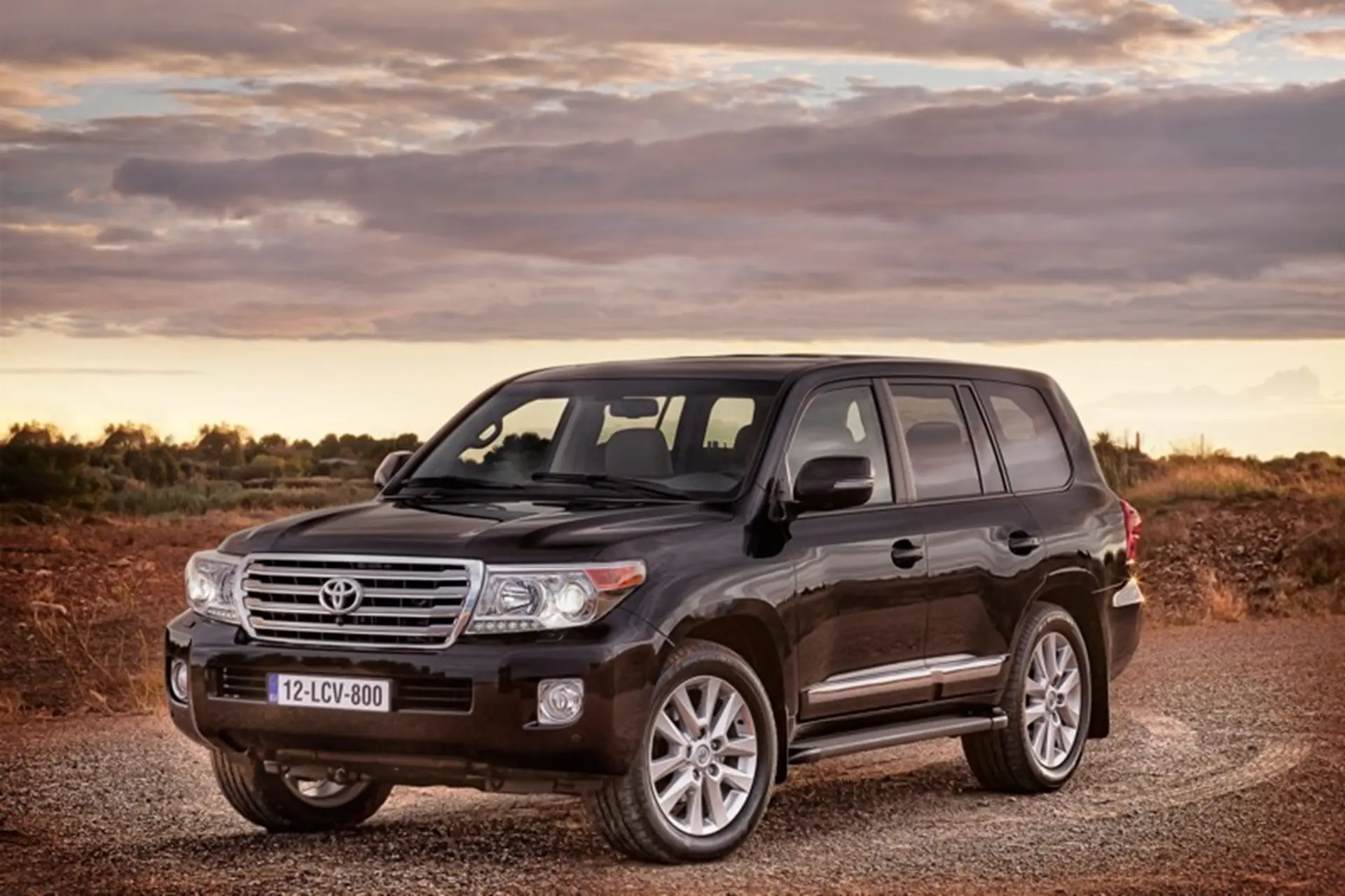 Toyota Land Cruiser 2012