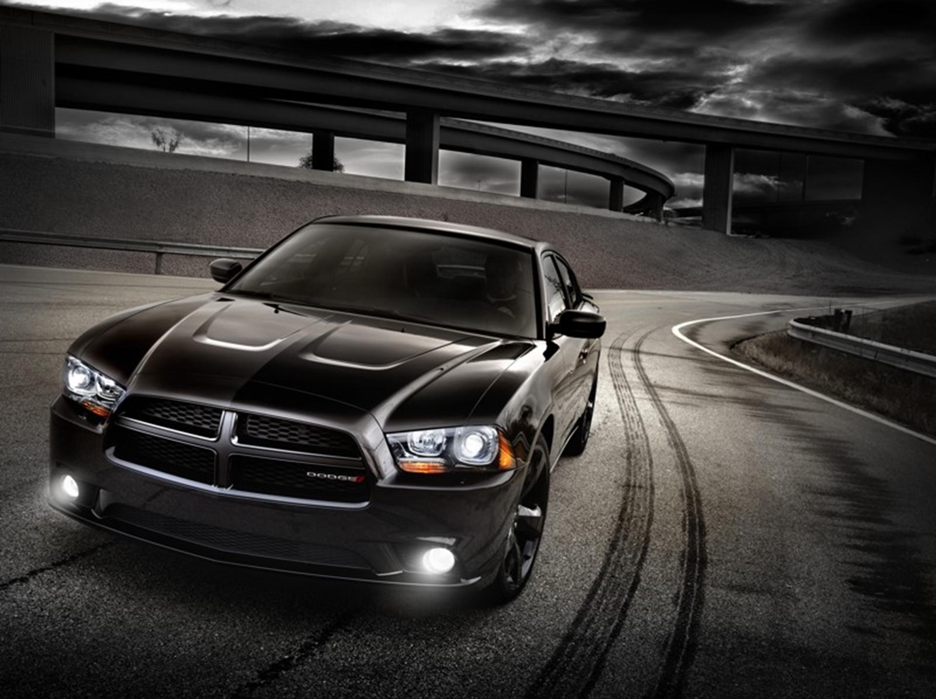 2012 Chrysler 300 and 2012 Dodge Charger Achieve 5-Star Safety Rating from National Highway Traffic Safety Administration