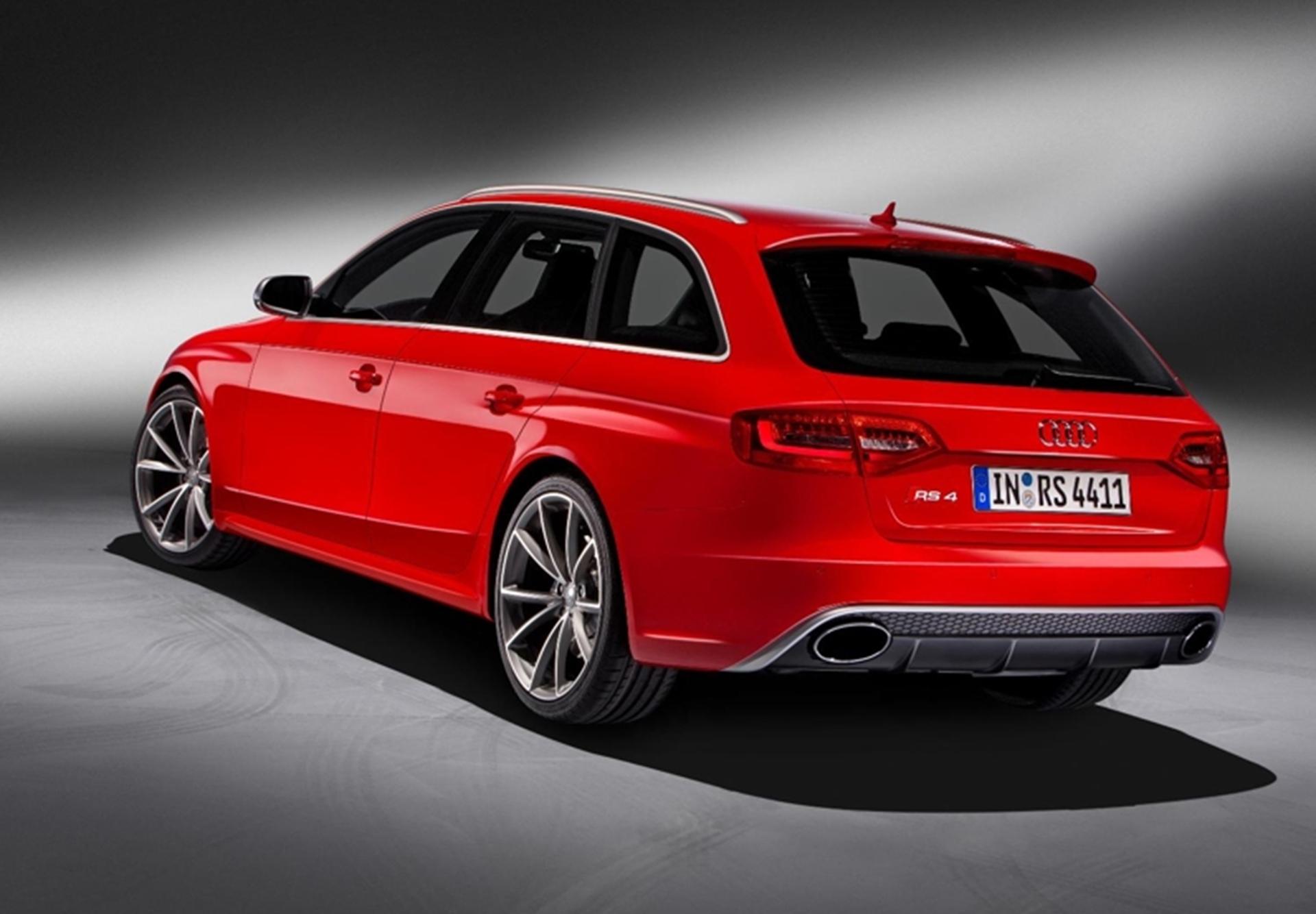 AUDI A4 TO THE POWER OF EIGHT – THE ALL-NEW RS 4 AVANT