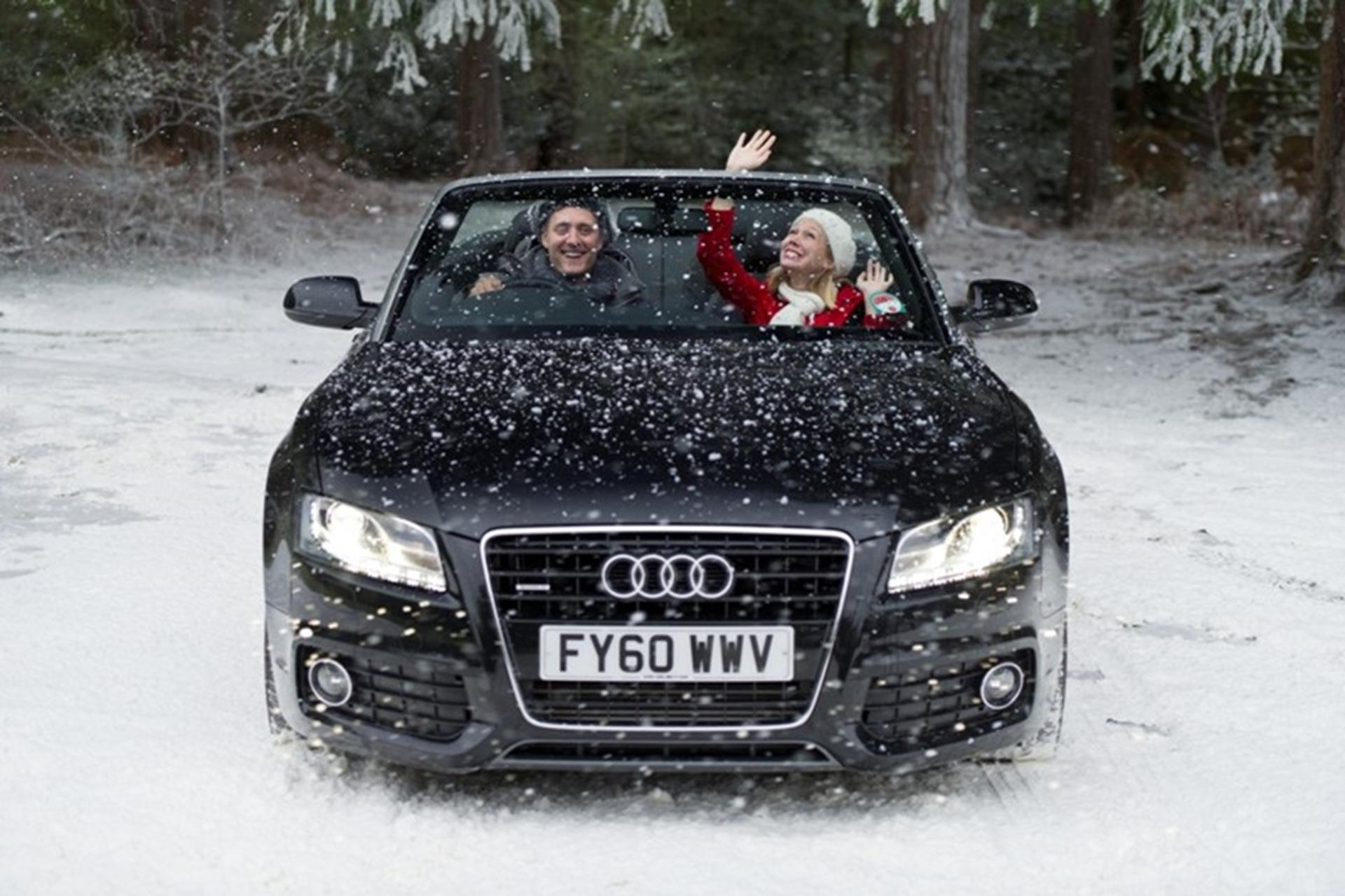 PROPOSE IN A PORSCHE FROM EUROPCAR THIS VALENTINE’S DAY