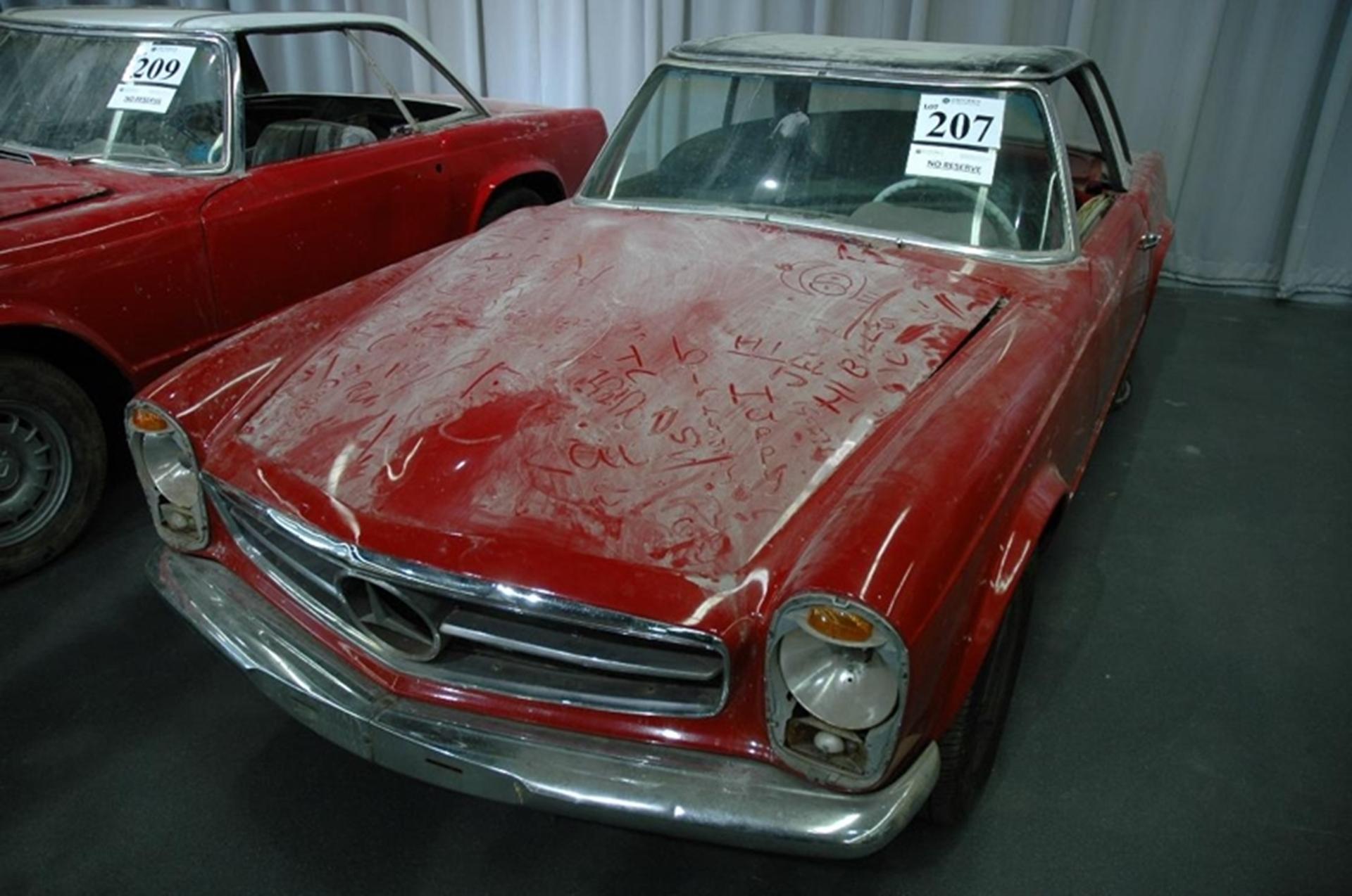 £1 MILLION BONANZA AT MERCEDES-BENZ WORLD