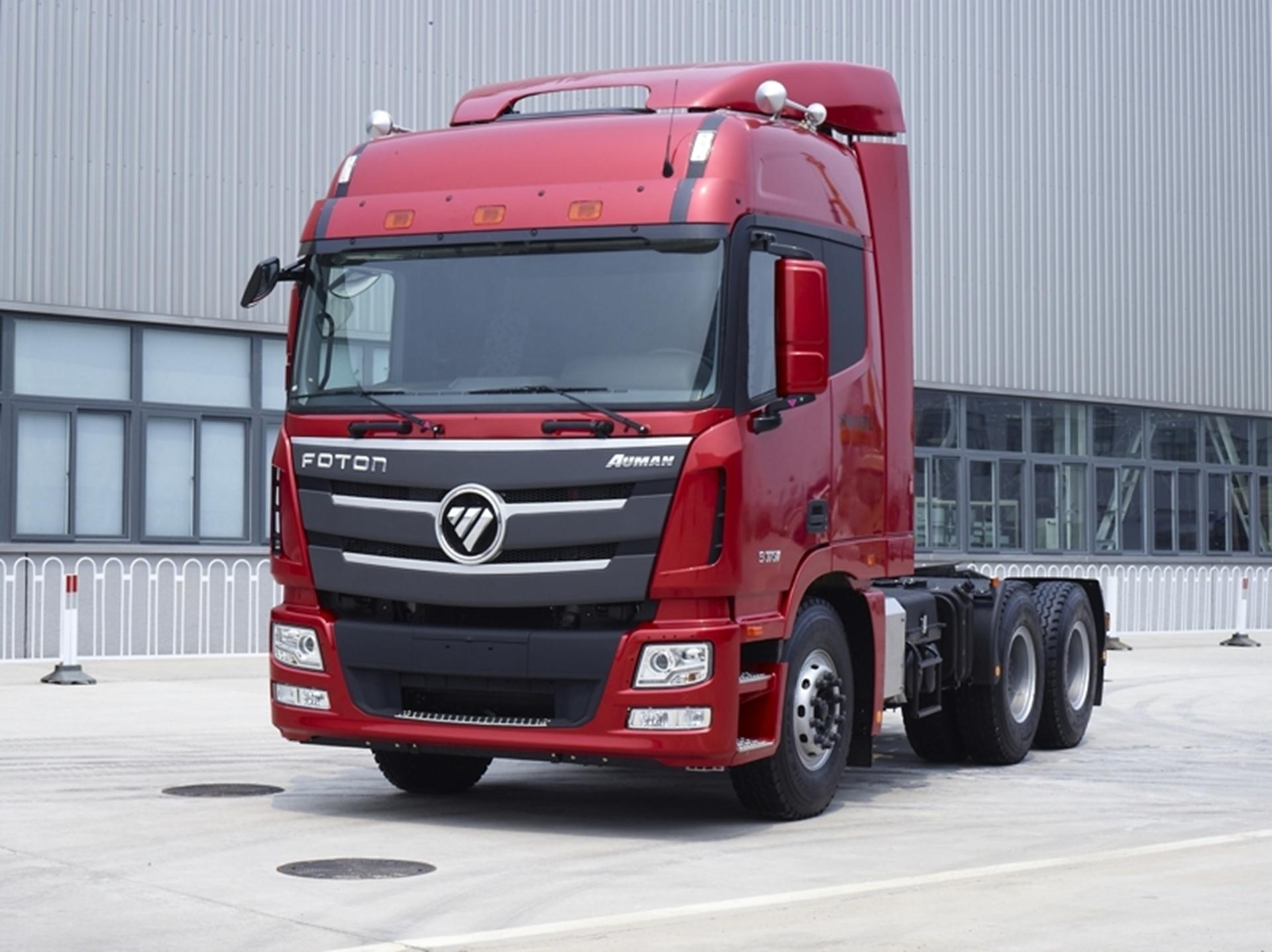 Daimler and Chinese Truck Manufacturer Foton Celebrate Launch of Joint Venture Beijing Foton Daimler Automotive