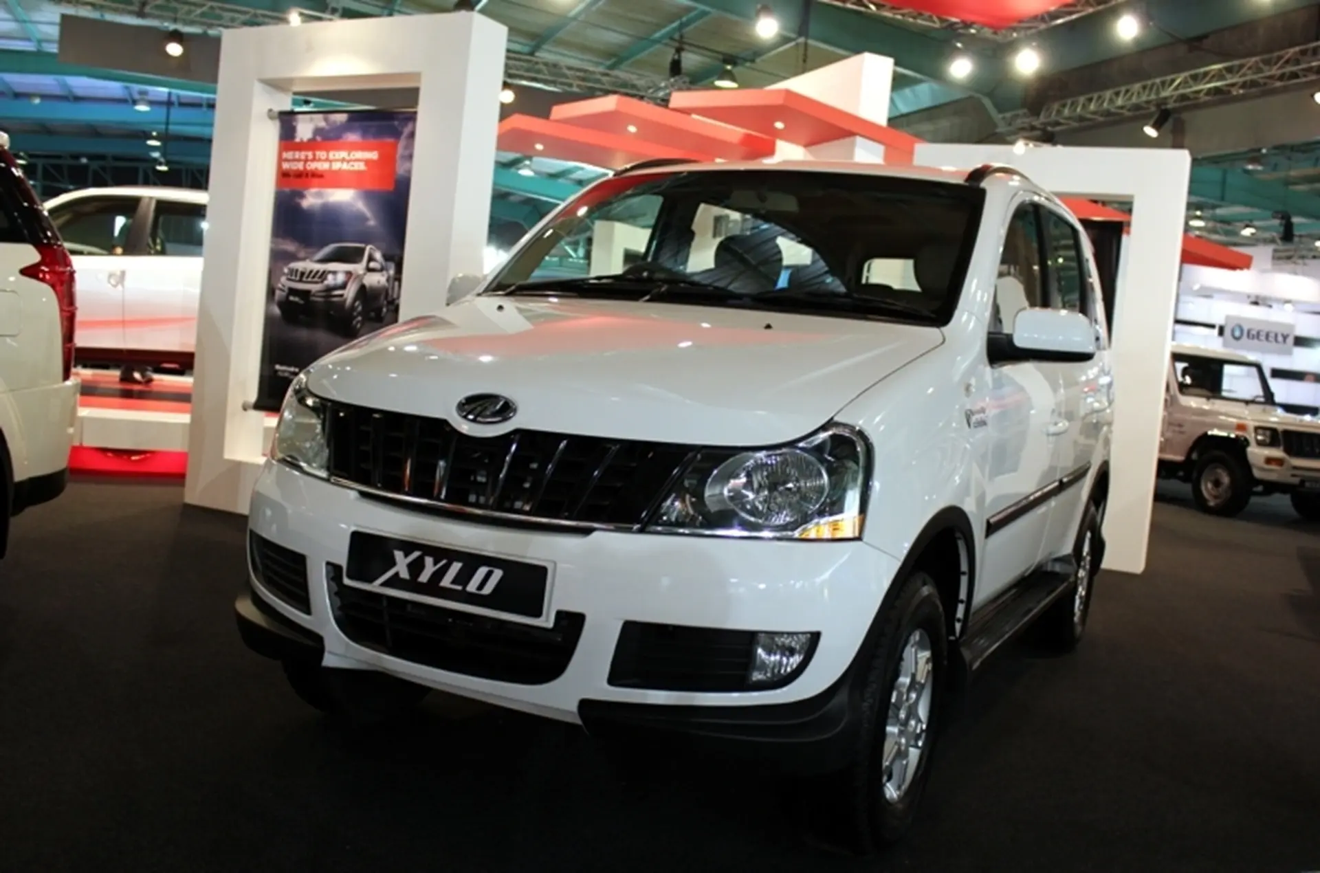 Mahindra Xylo