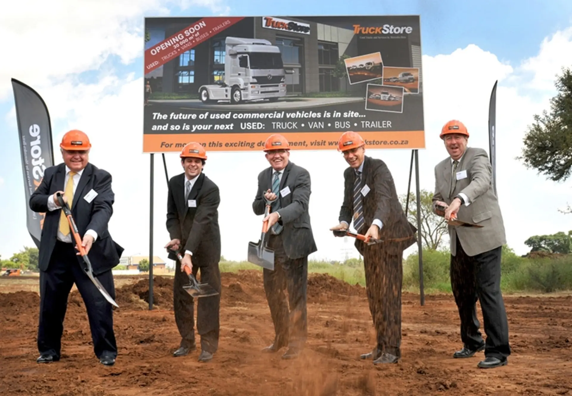 Mercedes-Benz Truck Store