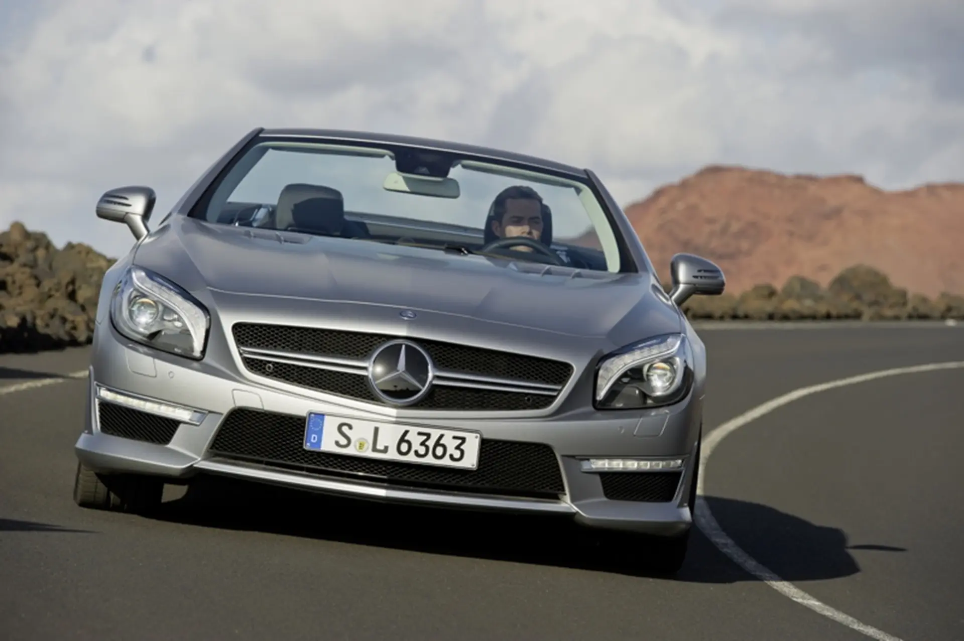 SL 63 AMG Mercedes-Benz