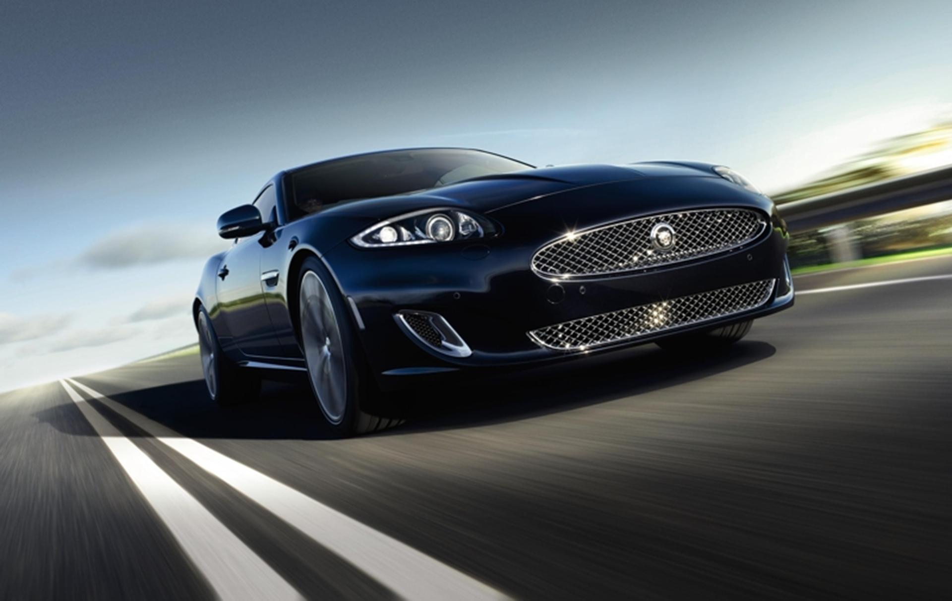 JAGUAR LAUNCHES EXCLUSIVE XK ARTISAN SE