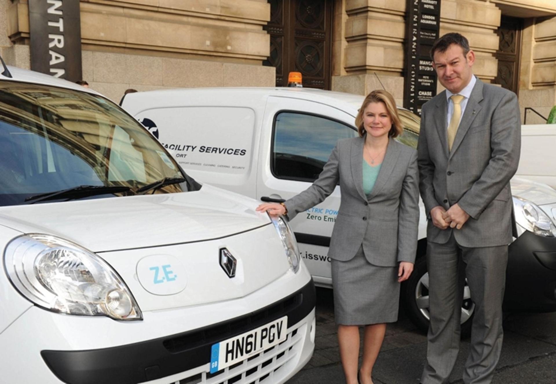 RENAULT’S 100 Percent ELECTRIC KANGOO VAN ZE