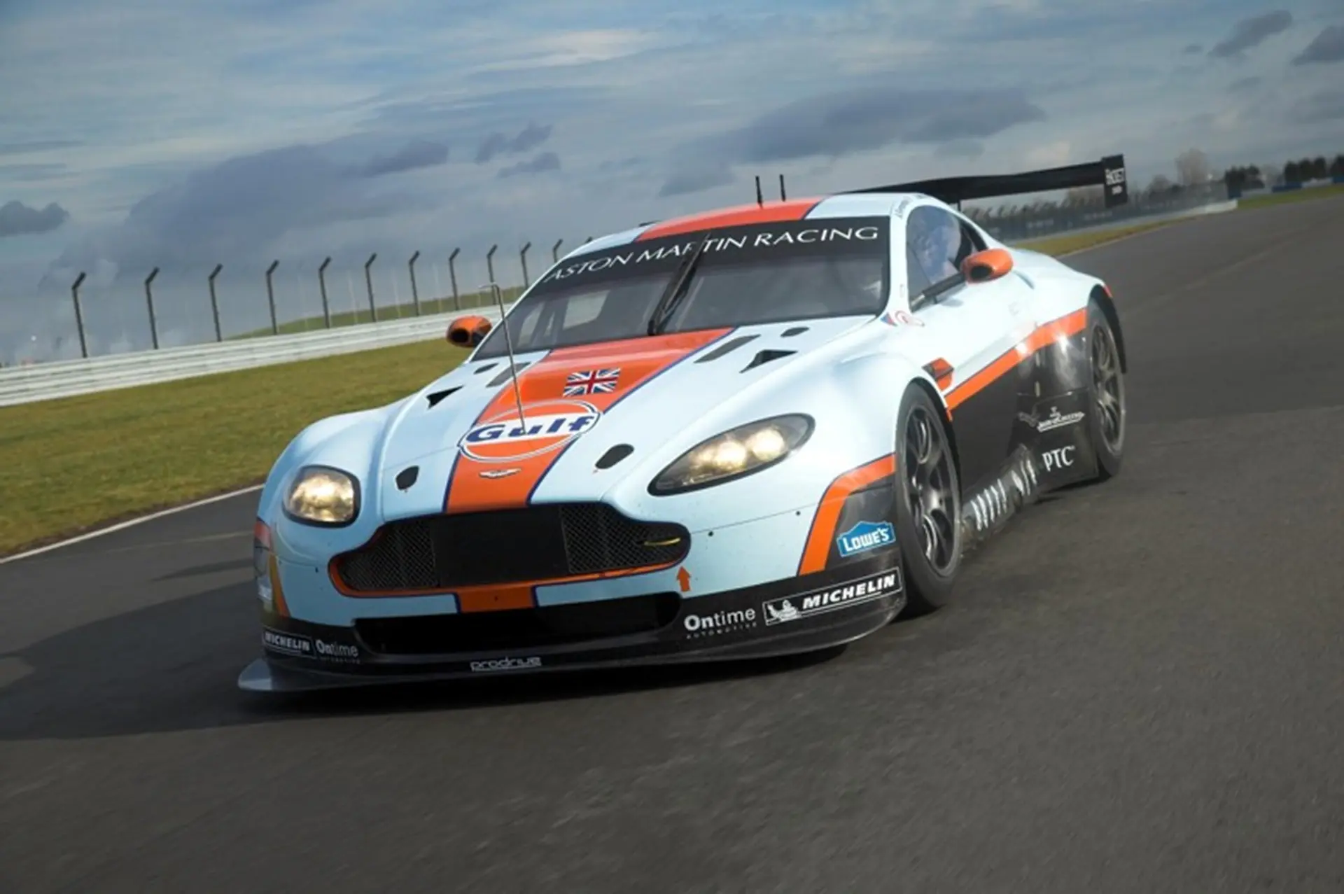 Aston Martin motorsport