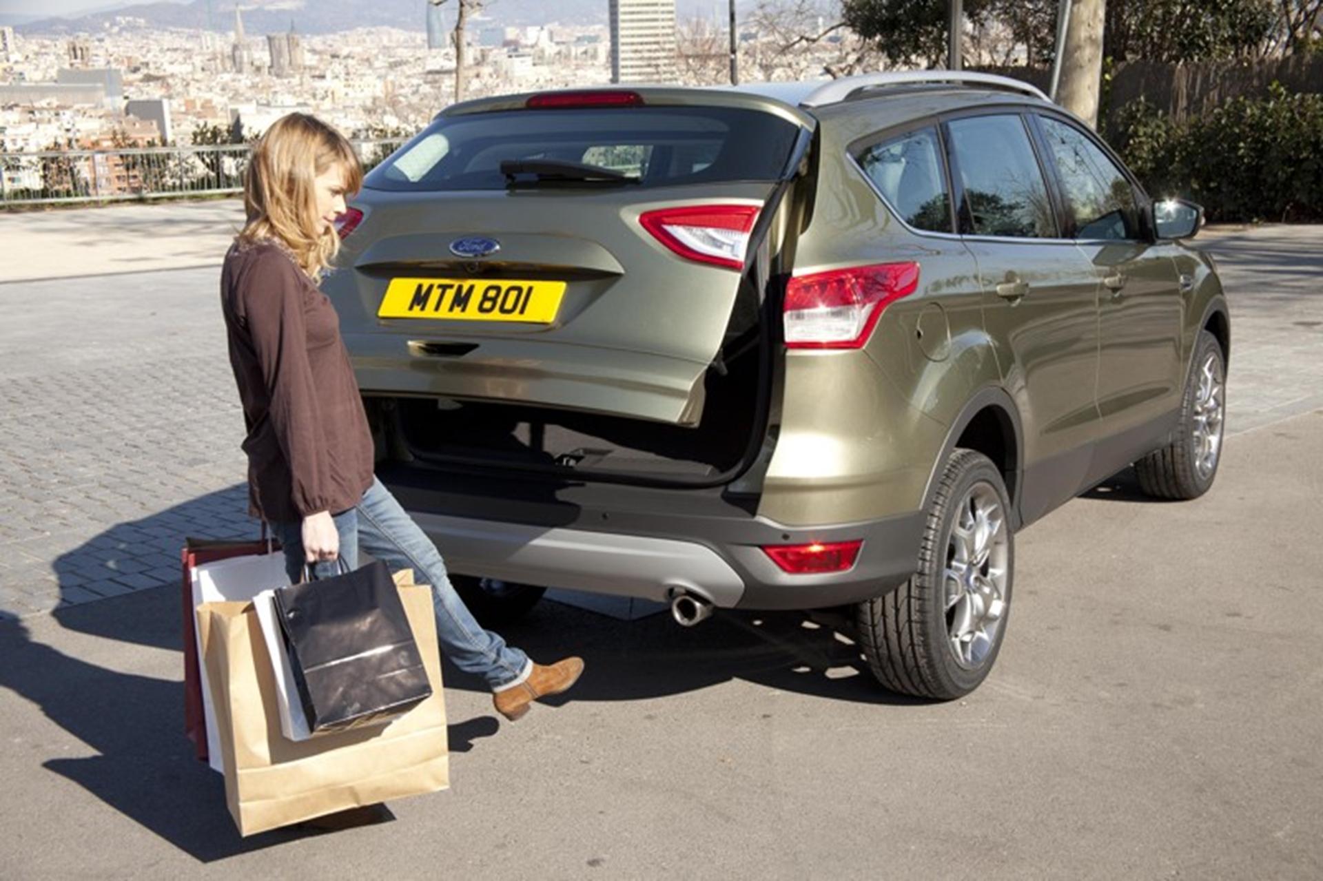 Ford Unveils Kick-Activated Tailgate for All-New Kuga at 2012 Geneva Motor Show
