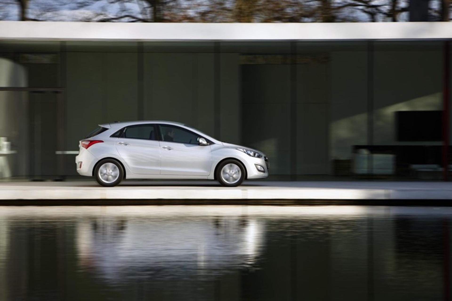 New Generation Hyundai I30 Hits UK Showrooms Today