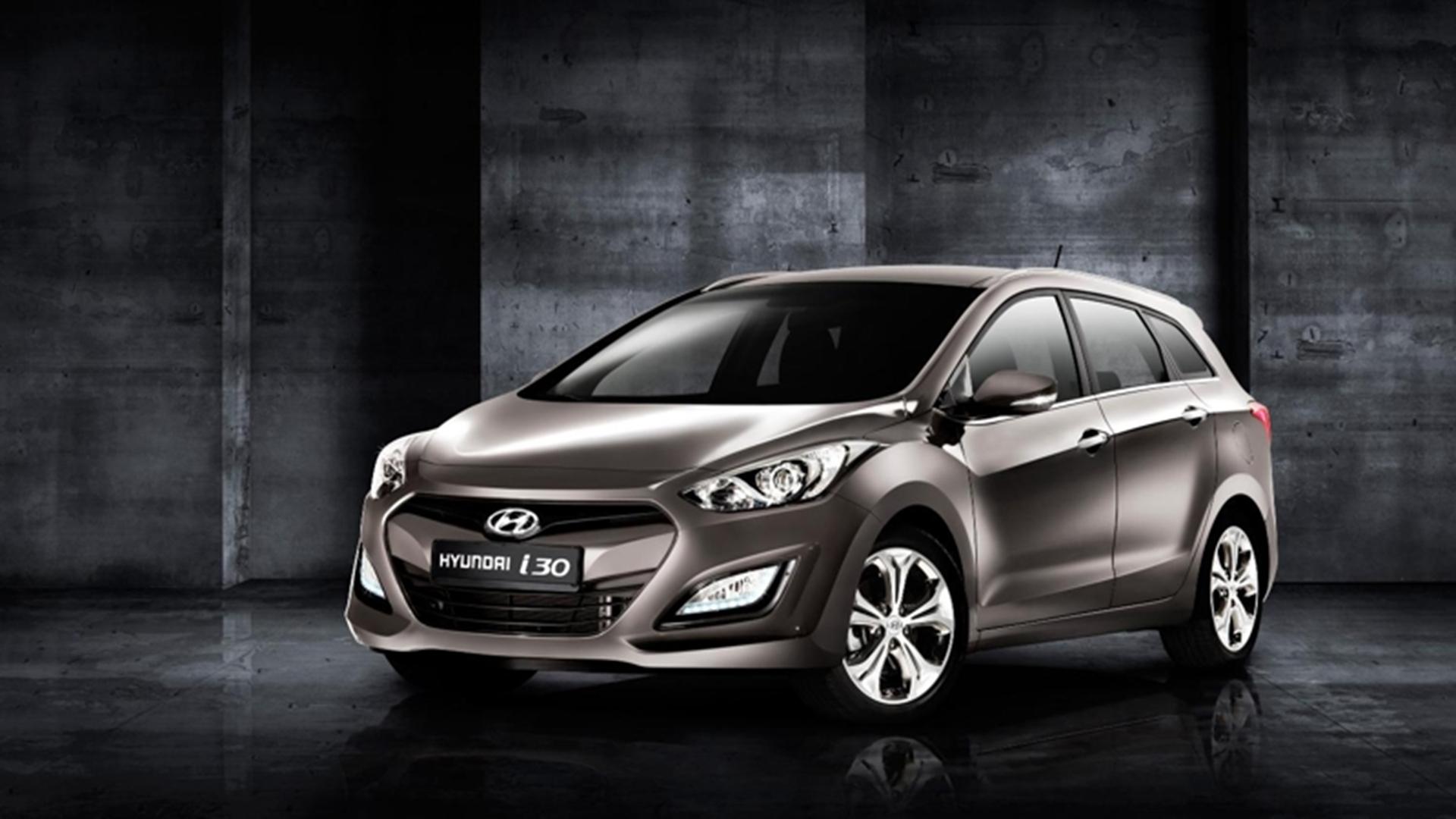 NEW HYUNDAI i30 NAMED CAR OF THE YEAR BY CARBUYER.CO.UK