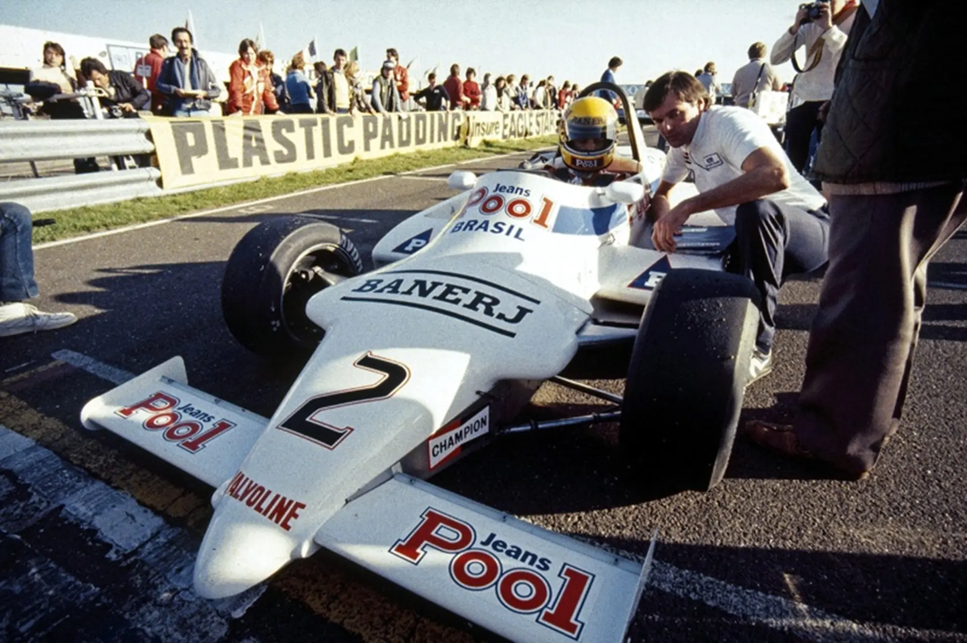 Motor Racing at Thruxton 2012