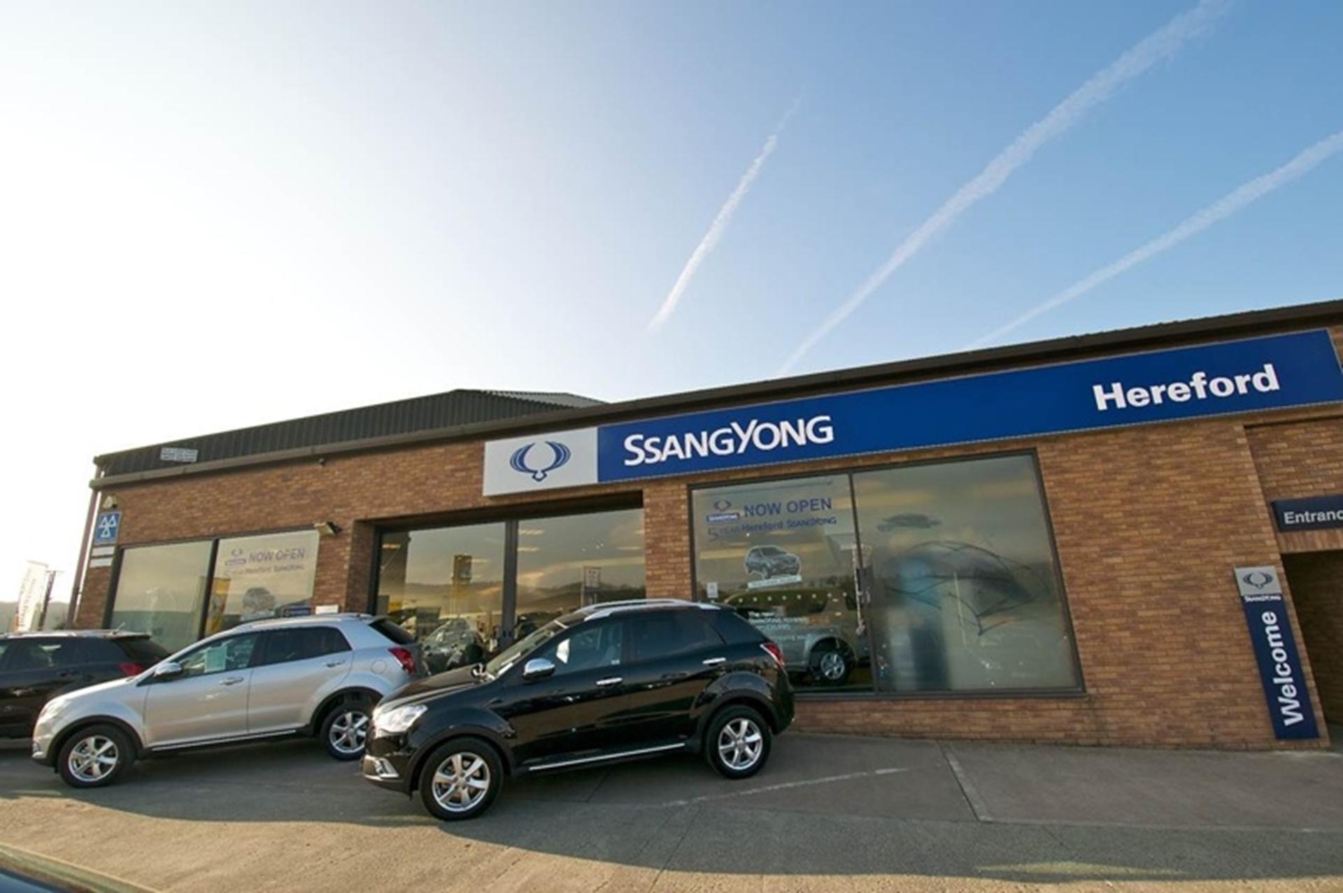 Signs of the Times for New Ssangyong Dealers